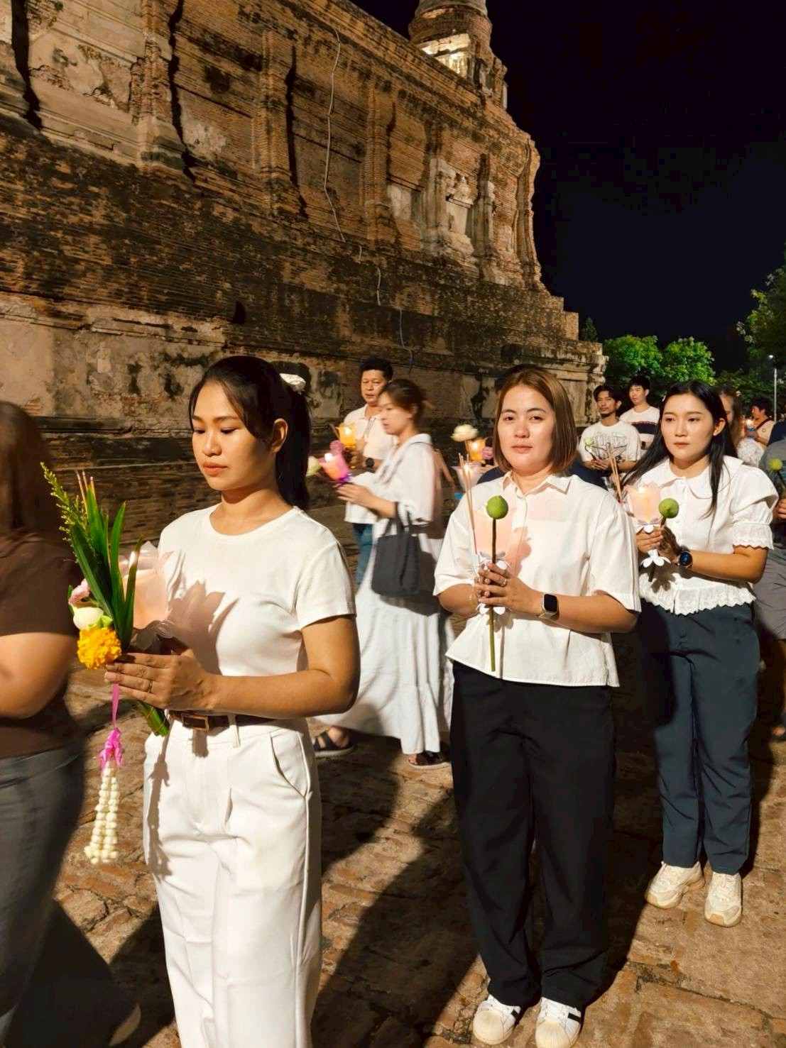 title - ส.ป.ก.พระนครศรีอยุธยา เข้าร่วมงานวันสำคัญทางพระพุทธศาสนา เนื่องในวันวิสาขบูชา พุทธศักราช ๒๕๖๙ พิธีจุดประทีบและเวียนเทียน ในกิจกรรม “ ๑ ล้านดวงประทีปแห่งศรัทธา ๑ ล้านความดีสืบสานมหาบารมี วิสาขบูชาโลก ” 