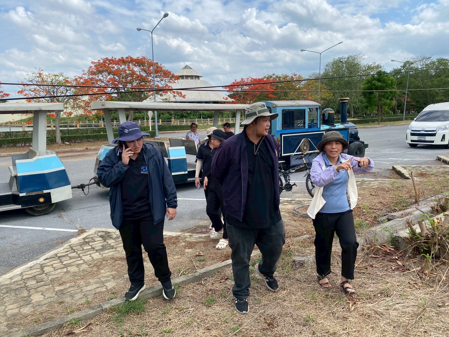 title - ปฏิรูปที่ดินจังหวัดพระนครศรีอยุธยา ลงพื้นที่ติดตามความก้าวหน้าการบูรณาการเตรียมความพร้อม ร่วมกับหน่วยงานสังกัดกระทรวงเกษตรและสหกรณ์การเกษตร จิตอาสาพัฒนาคุณภาพชีวิตเพื่อความสุขของประชาชนและโครงการพิเศษกระทรวงเกษตรเเละสหกรณ์