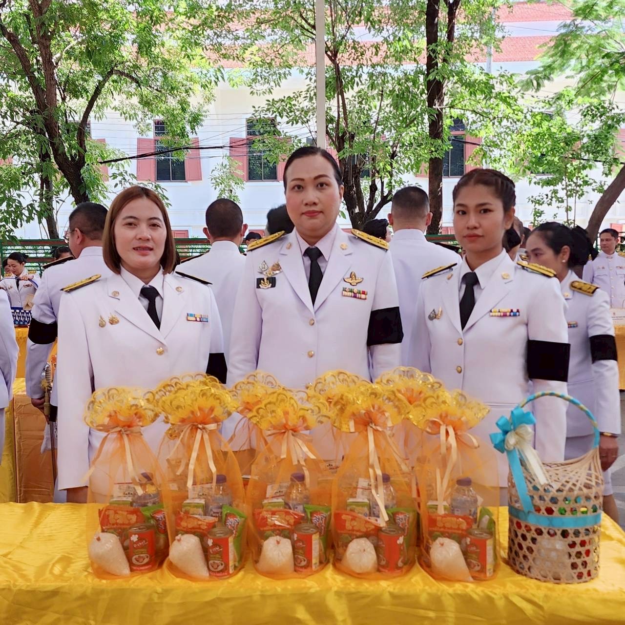 title - ปฏิรูปที่ดินจังหวัดพระนครศรีอยุธยา เข้าร่วมพิธีบำเพ็ญกุศล ในวาระครบ ๗ วัน (สัตตมวาร) แห่งการสิ้นพระชนม์ ถวายเป็นพระกุลแด่สมเด็จพระเจ้าลูกเธอ เจ้าฟ้าพัชรกิติยาภา นเรนทิราเทพยวดี กรมหลวงราชสาริณีสิริพัชร มหาวัชรราชธิดาร่วมพิธี