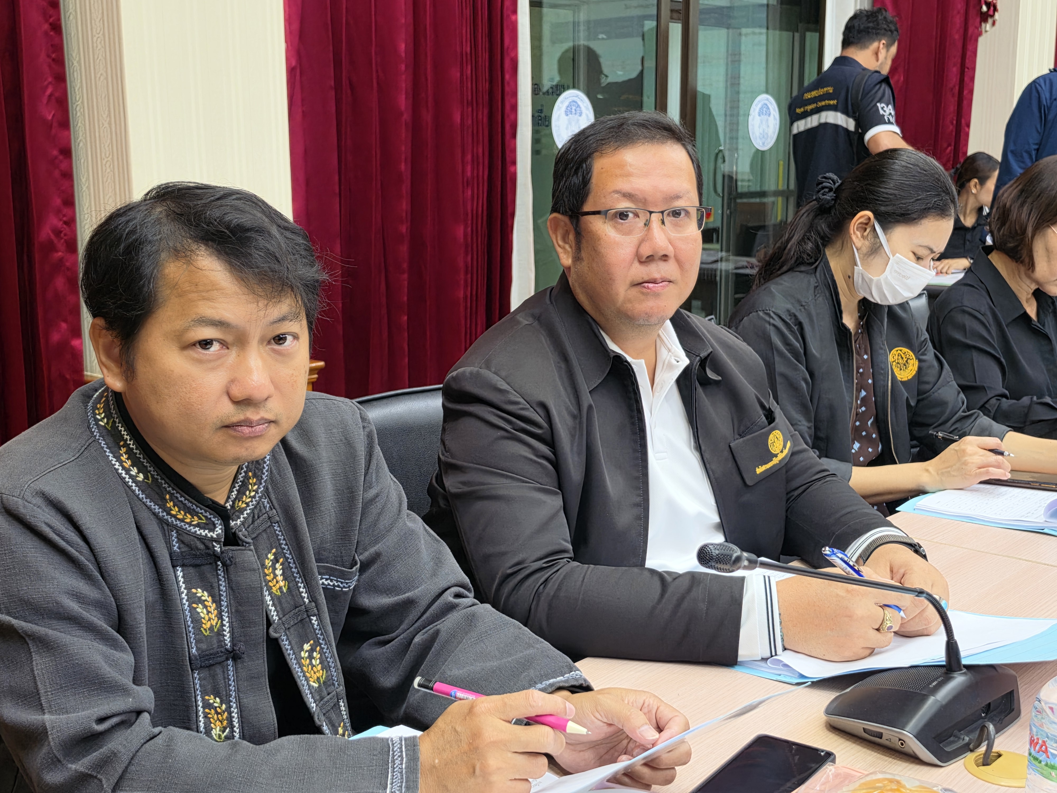 title - สำนักงานการปฏิรูปที่ดินจังหวัดพระนครศรีอยุธยา จัดประชุมคณะกรรมการปฏิรูปที่ดินจังหวัดพระนครศรีอยุธยา ครั้งที่ ๒/๒๕๖๙ ณ ห้องประชุม บึงพระราม  อาคาร ๑ ชั้น ๑  ศาลากลางจังหวัดพระนครศรีอยุธยา 
