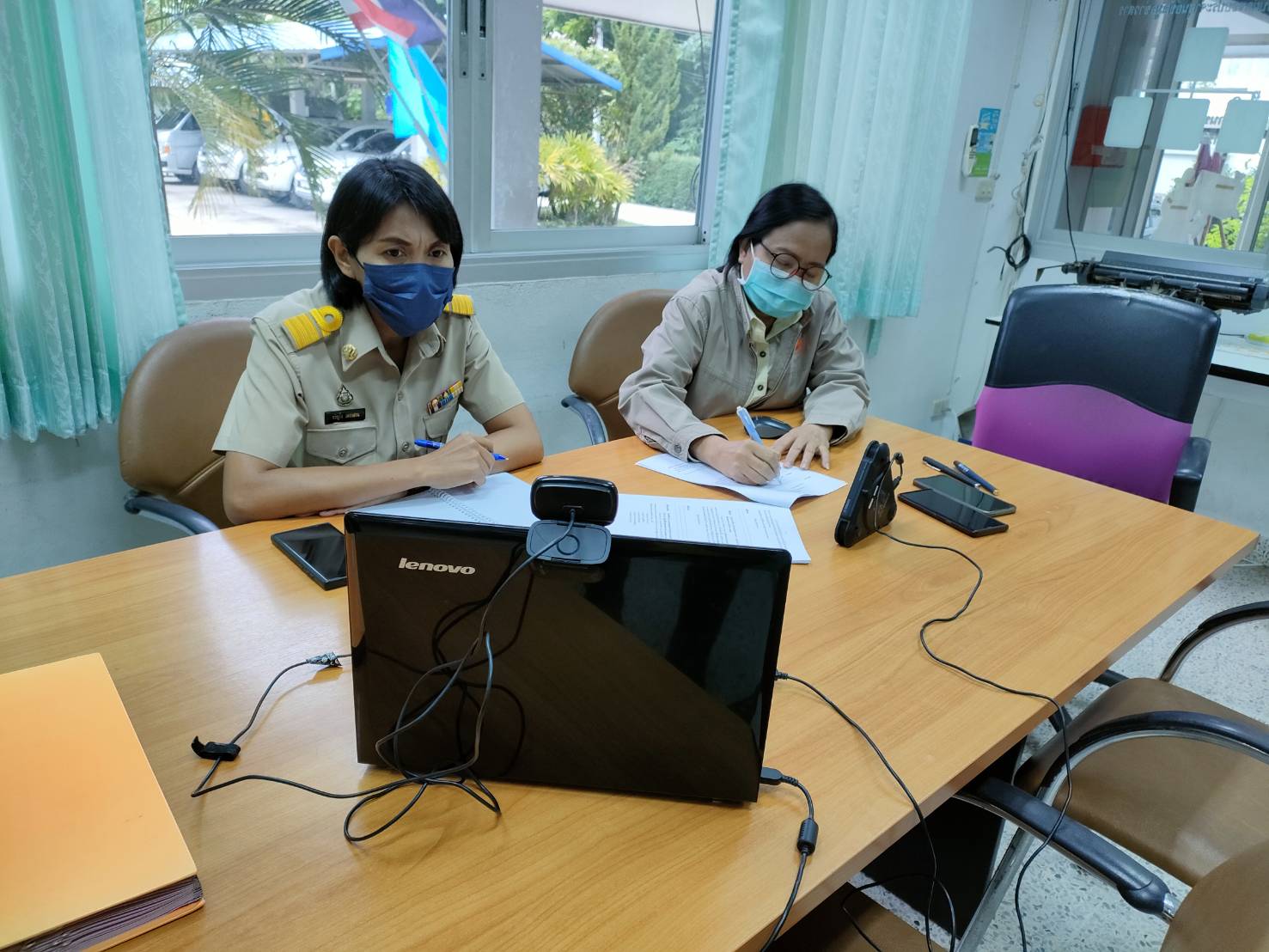ส.ป.ก. เพชรบุรี เข้าร่วมประชุมคณะกรรมการอำนวยการ และคณะทำงานดำเนินงานถวายผ้าพระกฐินพระราชทาน ของสำนักงานการปฏิรูปที่ดินเพื่อเกษตรกรรม ประจำปี พ.ศ. 2566 ครั้งที่ 1/2566