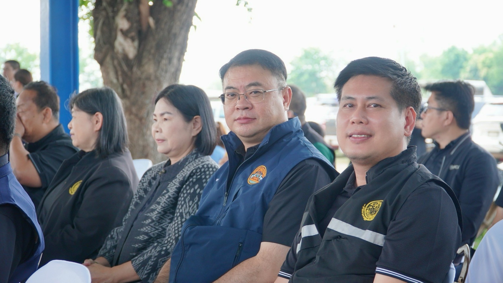 title - วันที่ 22 เมษายน 2569 นายวิทูล ประดิษฐบุญ ปฏิรูปที่ดินจังหวัดปราจีนบุรี  พร้อมด้วย เจ้าหน้าที่ ส.ป.ก.ปราจีนบุรี เข้าร่วมโครงการจังหวัดเคลื่อนที่  โครงการ 