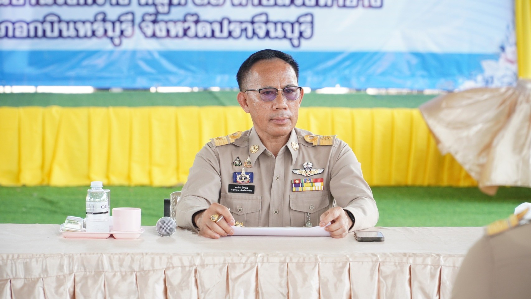 title - วันที่ 22 เมษายน 2569 นายวิทูล ประดิษฐบุญ ปฏิรูปที่ดินจังหวัดปราจีนบุรี  พร้อมด้วย เจ้าหน้าที่ ส.ป.ก.ปราจีนบุรี เข้าร่วมโครงการจังหวัดเคลื่อนที่  โครงการ 