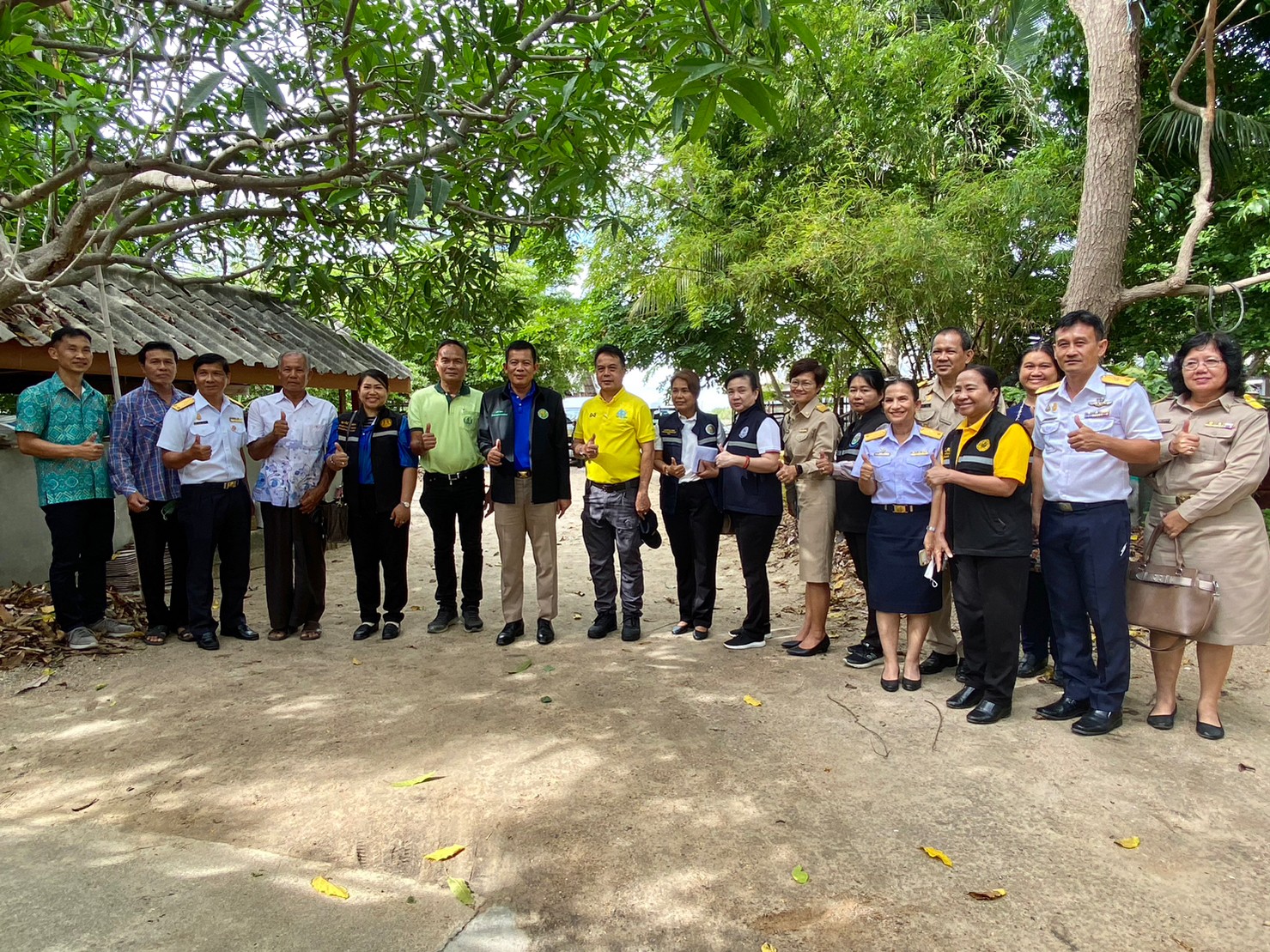 ส.ป.ก.เพชรบุรี ร่วมลงพื้นที่ต้อนรับการมาตรวจราชการของผู้ตรวจราชการกระทรวงเกษตรและสหกรณ์ เขตตรวจราชการที่ 4 (นายนวนิตย์ พลเคน) ประจำปีงบประมาณ พ.ศ. 2566 รอบที่ 2