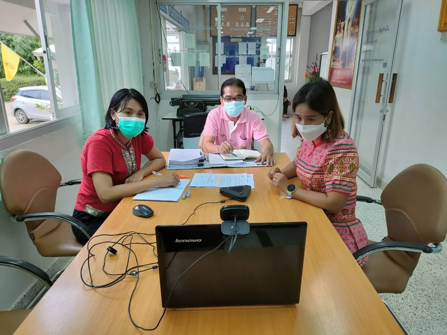 ส.ป.ก.เพชรบุรี ร่วมประชุม Unit School เรื่องข้อแนะนำในการเป็นผู้ควบคุมงานก่อสร้างและการเป็นกรรมการตรวจรับ พัสดุงานก่อสร้างในเขตปฏิรูปที่ดิน กรณีศึกษาโครงการก่อสรางบ่อบาดาลและระบบสูบน้ำโซล่าเซลล์เพื่อการเกษตรในเขตปฏิรูปที่ดิน ครั้งที่ 1/2565