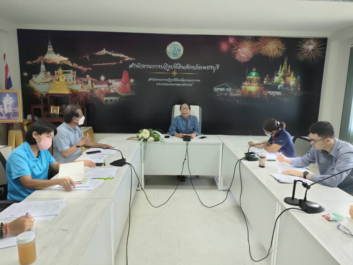 ส.ป.ก.เพชรบุรี จัดประชุมสำนักงานการปฏิรูปที่ดินจังหวัดเพชรบุรี ครั้งที่ 1/2567