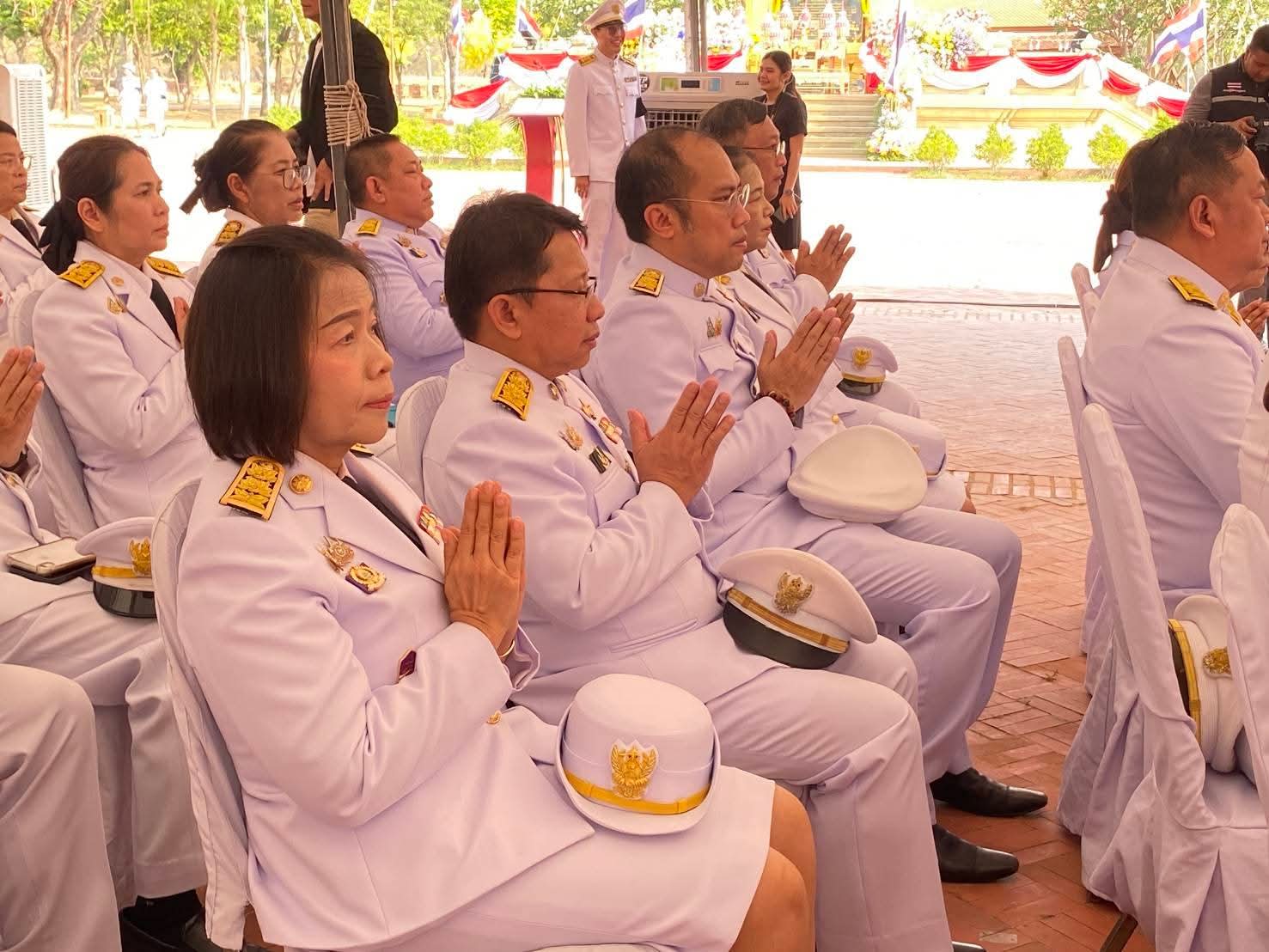 title - ปฏิรูปที่ดินจังหวัดพระนครศรีอยุธยา เข้าร่วมพิธีทำบุญเนื่องในวันครบรอบ ๖๗๖ ปี แห่งการสถาปนากรุงศรีอยุธยาเป็นราชธานี เพื่อเทิดพระเกียรติแด่สมเด็จพระรามาธิบดีที่ ๑ หรือพระเจ้าอู่ทอง องค์ปฐมบรมกษัตริย์ผู้สถาปนากรุงศรีอยุธยาเป็นราชธานีเมื่อปี พ.ศ. ๑๘๙๓