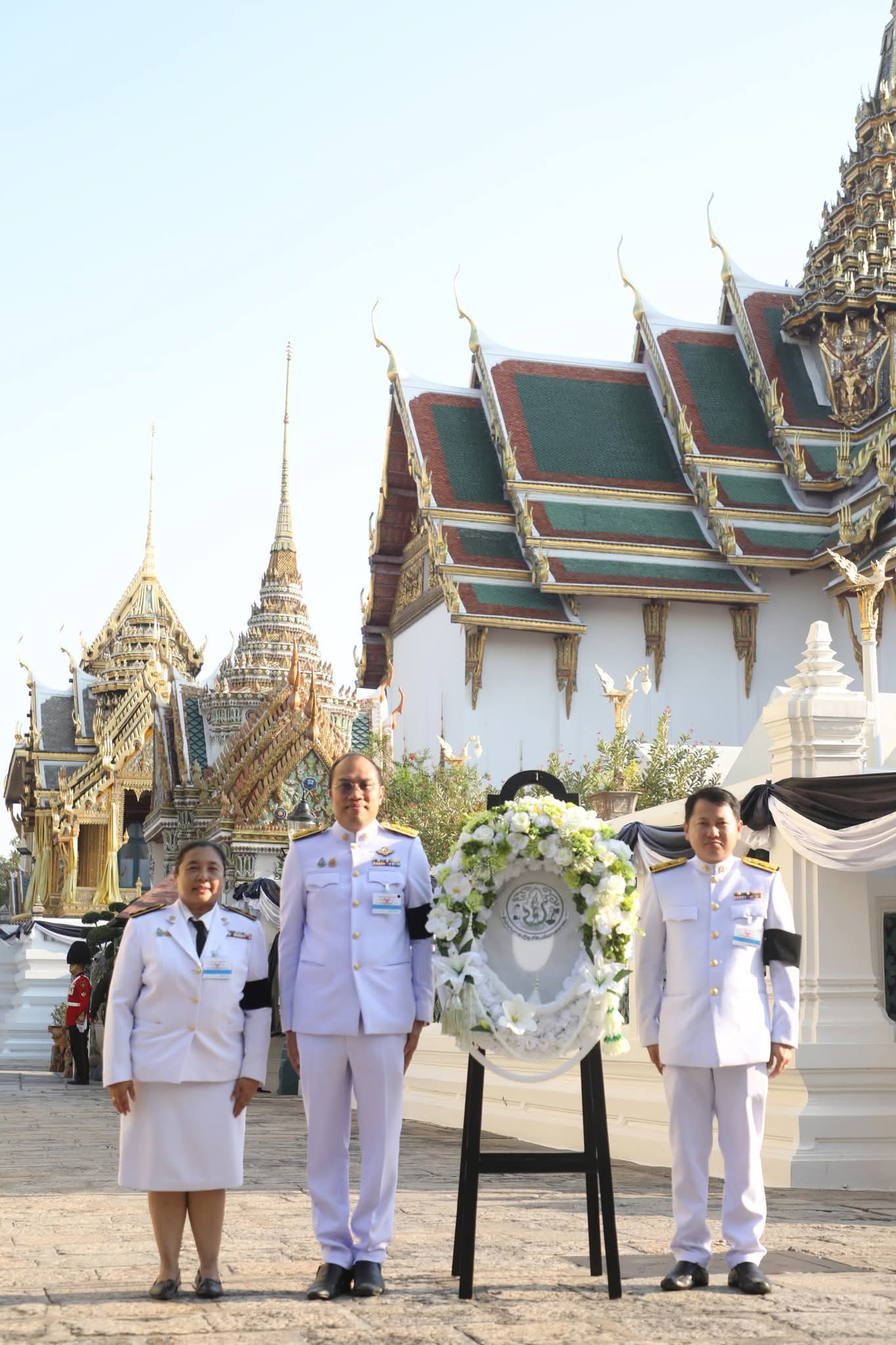 title - ส.ป.ก.พระนครศรีอยุธยา รับพระราชทานพระบรมราชานุญาตให้ร่วมเป็นเจ้าภาพบำเพ็ญกุศลถวายพระบรมศพ สมเด็จพระนางเจ้าสิริกิติ์ พระบรมราชินีนาถ พระบรมราชชนนีพันปีหลวง ณ พระที่นั่งดุสิตมหาปราสาท ในพระบรมมหาราชวัง