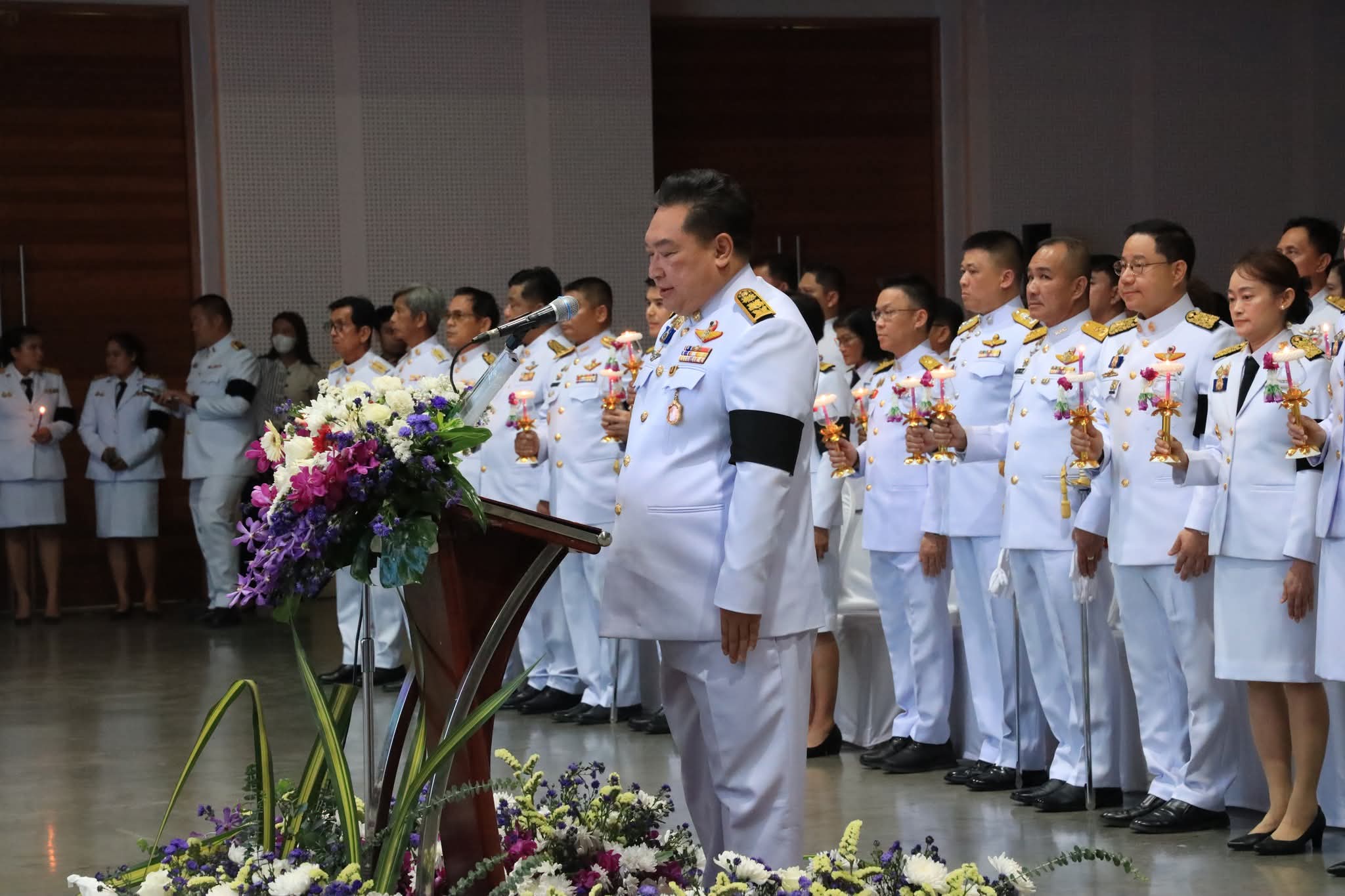 title - ส.ป.ก.พระนครศรีอยุธยา เข้าร่วมพิธีถวายเครื่องราชสักการะและวางพานพุ่ม และพิธีจุดเทียนถวายพระพรชัยมงคล เนื่องในโอกาสพระราชพิธีมหามงคลเฉลิมพระชนมพรรษา ๔ รอบ สมเด็จพระนางเจ้า ฯ พระบรมราชินี ๓ มิถุนายน ๒๕๖๙