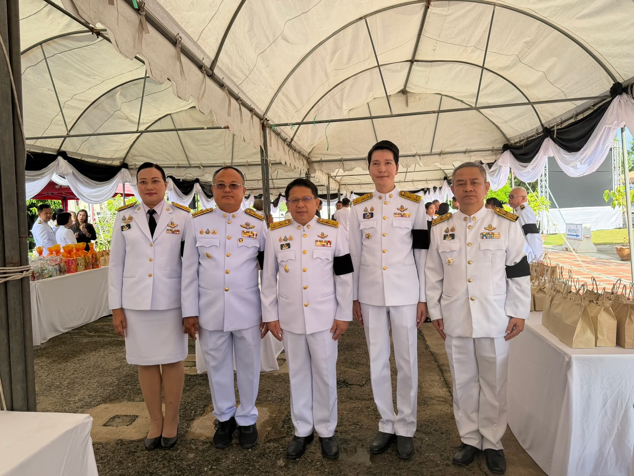 title - นางสาวอมรรัตน์ แขวงโสภา ปฏิรูปที่ดินจังหวัดพระนครศรีอยุธยา  พร้อมด้วยเจ้าหน้าที่ฝ่ายบริหารทั่วไป สำนักงานการปฏิรูปที่ดินจังหวัดพระนครศรีอยุธยา  ร่วมพิธีบำเพ็ญกุศล ในวาระครบ ๑๐๐ วัน (สตมวาร) แห่งการสิ้นพระชนม์ ถวายเป็นพระกุศลแด่ สมเด็จพระเจ้าลูกเธอ เจ้าฟ้าพัชรกิติยาภา นเรนทิราเทพยวดี กรมหลวงราชสาริณีสิริพัชร มหาวัชรราชธิดา ศาลาการเปรียญ วัดกษัตราธิราช วรวิหาร อำเภอพระนครศรีอยุธยา จังหวัดพระนครศรีอยุธยา