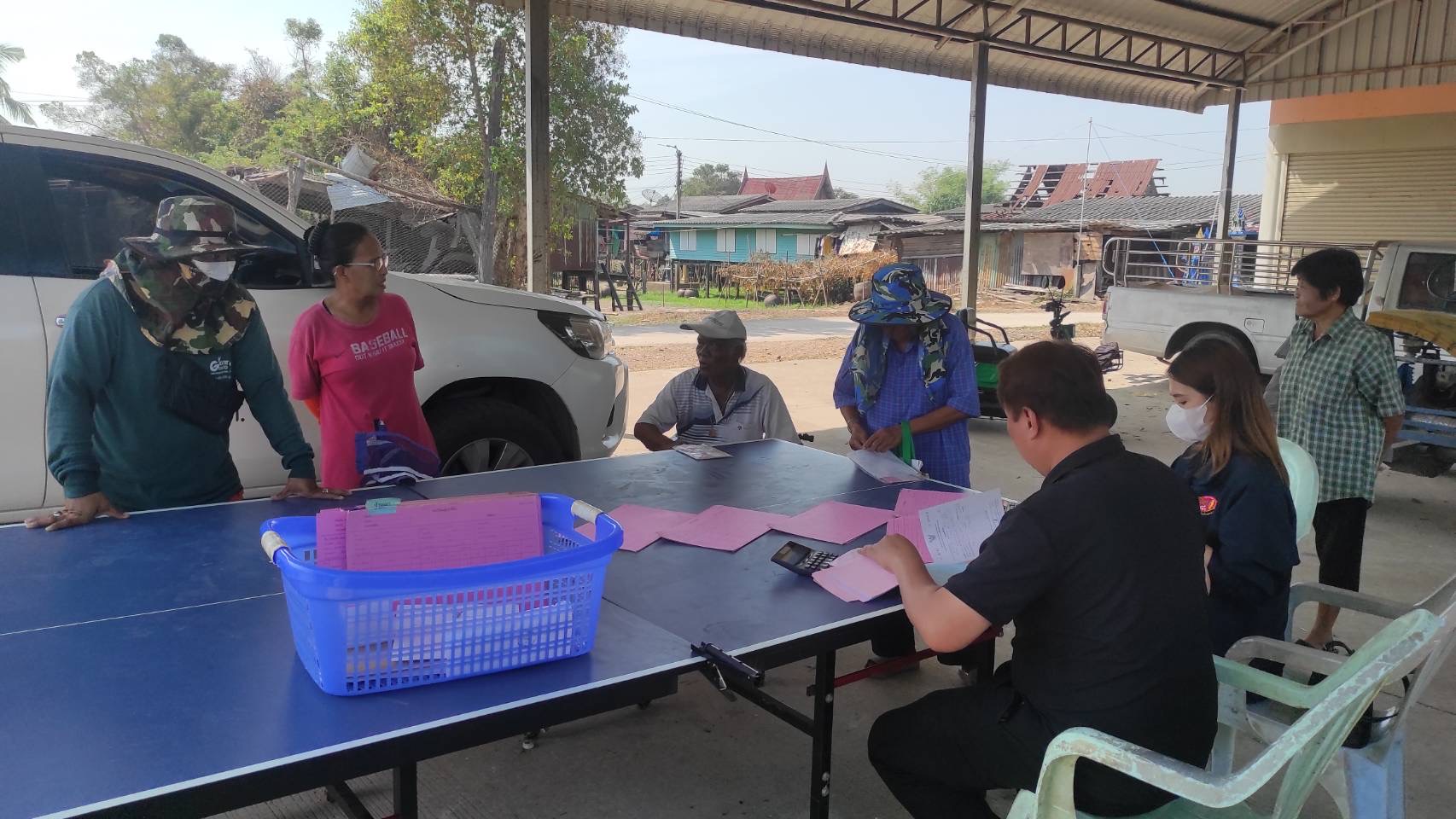 title - ส.ป.ก. พระนครศรีอยุธยา ดำเนินการ ให้บริการรับชำระค่าเช่าที่ดินเพื่อเกษตรกรรม  ประชาสัมพันธ์สินเชื่อเงินกองทุนการปฎิรูปที่ดินเพื่อเกษตรกรรม เพื่อลดภาระค่าใช้จ่ายในการเดินทางให้กับเกษตรกร และสนับสนุนเงินทุนดอกเบี้ยต่ำ ให้กับเกษตรกรในรอบการเพาะปลูกใหม่ 