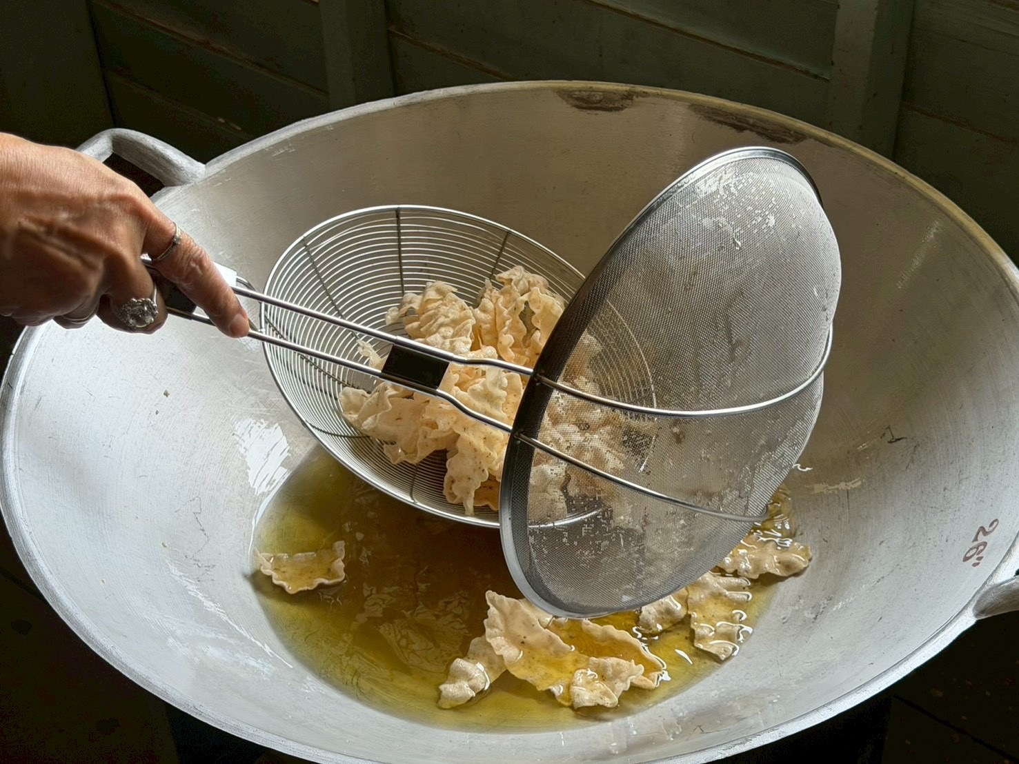 title - ส.ป.ก.พระนครศรีอยุธยา จัดฝึกอบรมเกษตรกรภายใต้โครงการระบบส่งเสริมเกษตรแบบแปลงใหญ่ กิจกรรมส่งเสริมการเกษตรแบบแปลงใหญ่ในเขตปฏิรูปที่ดิน ปีงบประมาณ พ.ศ. ๒๕๖๙ หลักสูตรที่ ๔ เทคนิคการบริหารจัดการกลุ่มแบบครบวงจรและสร้างรายได้จากการแปรรูปสินค้าเกษตรปลอดภัย 