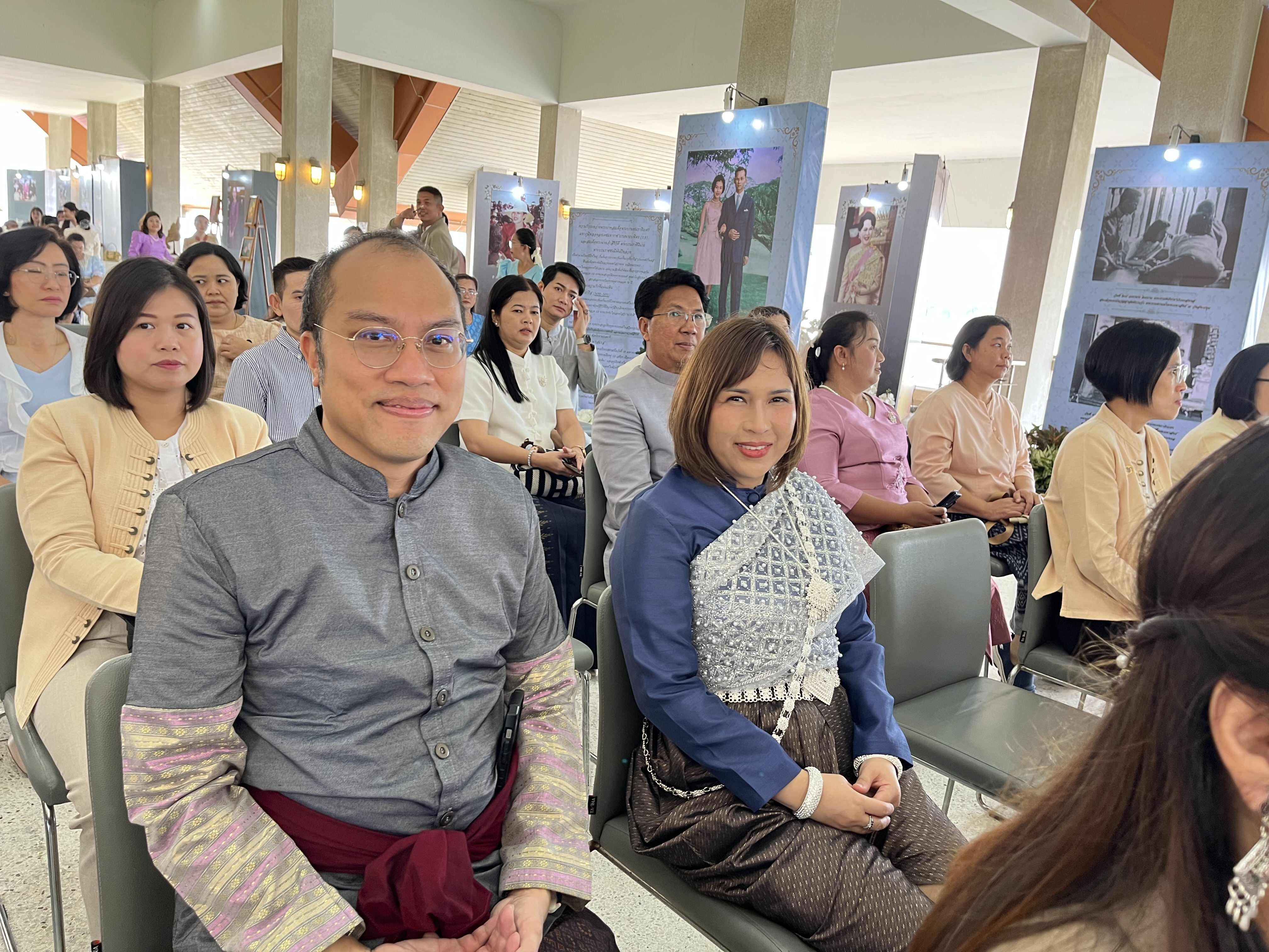 title - ปฏิรูปที่ดินจังหวัดพระนครศรีอยุธยา ร่วม เปิดโครงการ “รักแห่งศิลป์ รักแห่งแผ่นดิน” เพื่อแสดงความจงรักภักดีและน้อมรำลึกในพระมหากรุณาธิคุณของสมเด็จพระนางเจ้าสิริกิติ์ พระบรมราชินีนาถ พระบรมราชชนนีพันปีหลวง 