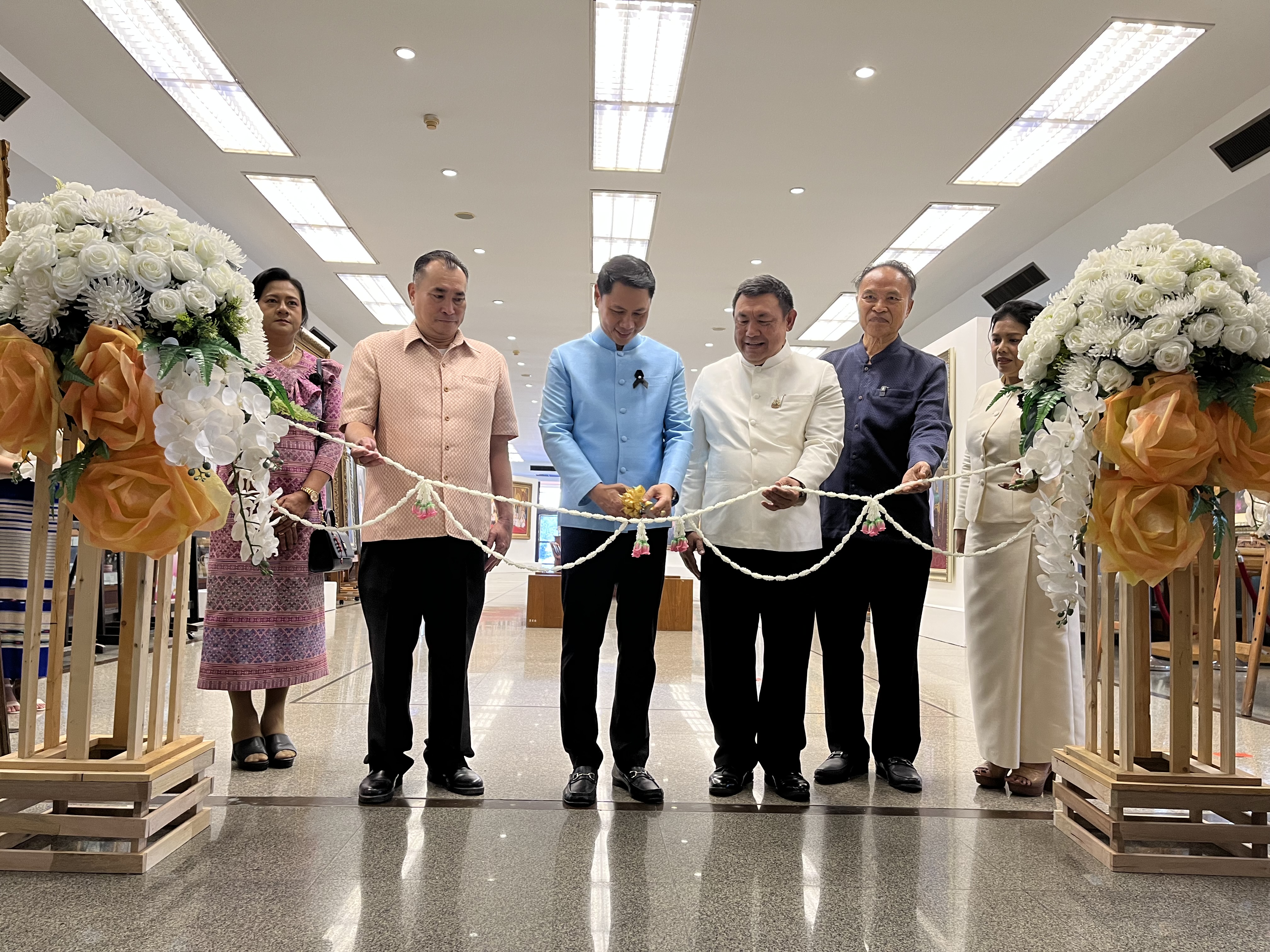title - ปฏิรูปที่ดินจังหวัดพระนครศรีอยุธยา ร่วม เปิดโครงการ “รักแห่งศิลป์ รักแห่งแผ่นดิน” เพื่อแสดงความจงรักภักดีและน้อมรำลึกในพระมหากรุณาธิคุณของสมเด็จพระนางเจ้าสิริกิติ์ พระบรมราชินีนาถ พระบรมราชชนนีพันปีหลวง 