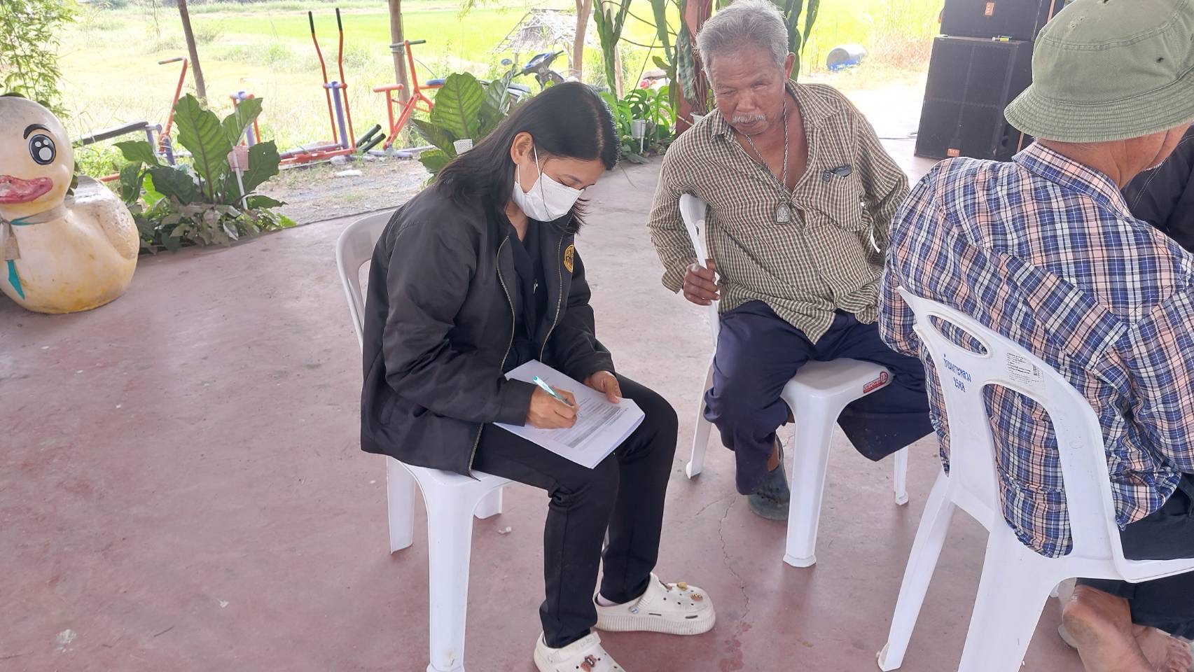 title - ส.ป.ก.พระนครศรีอยุธยา ดำเนินการประขาสัมพันธ์ โครงการลดการวัสดุเหลือใช้ ทางการเกษตรในเขตปฏิรูปที่ดิน  กิจกรรมลดการเผาวัสดุเหลือใช้ ทางการเกษตรในเขตปฏิรูปที่ดิน ปีงบประมาณ พ.ศ.  ๒๕๖๙ 
