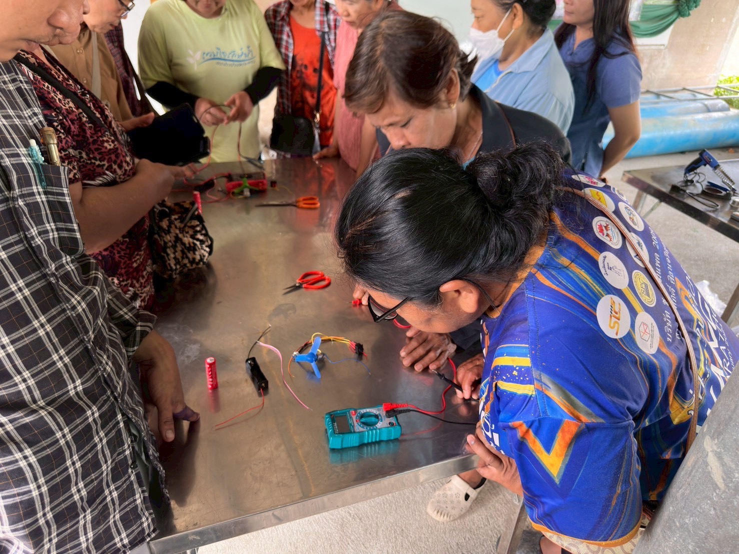 title - ส.ป.ก.พระนครศรีอยุธยา ดำเนินการจัดอบรม เกษตรกรภายใต้โครงการระบบส่งเสริมเกษตรแบบแปลงใหญ่ กิจกรรมส่งเสริมการเกษตรแบบแปลงใหญ่ในเขตปฏิรูปที่ดิน ปีงบประมาณ พ.ศ. ๒๕๖๙ หลักสูตรที่ ๖ เพิ่มศักยภาพการผลิต, การตลาดและการจำหน่ายพืชผักปลอดภัย GAP แบบครบวงจร
