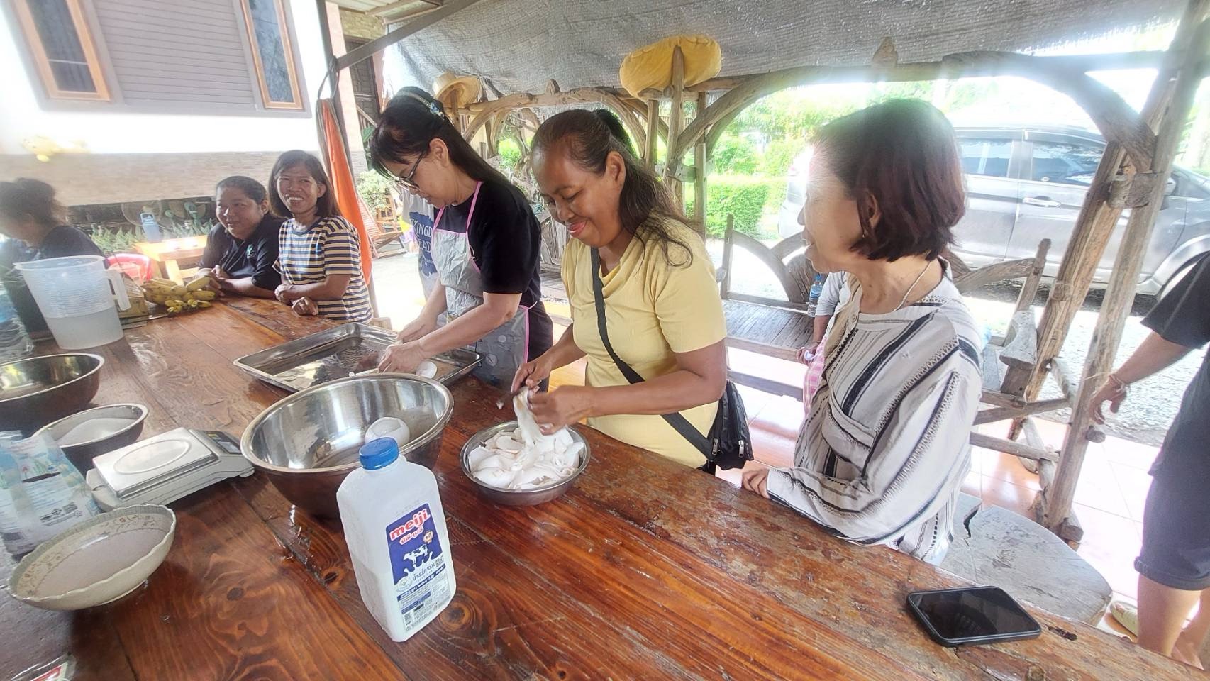 title - ส.ป.ก.พระนครศรีอยุธยา จัดฝึกอบรมตามโครงการส่งเสริมการดำเนินงานอันเนื่องมาจากพระราชดำริ กิจกรรรมพัฒนาและส่งเสริมศิลปหัตถกรรม ปีงบประมาณ พ.ศ. ๒๕๖๙ หลักสูตรการแปรรูปอาหาร