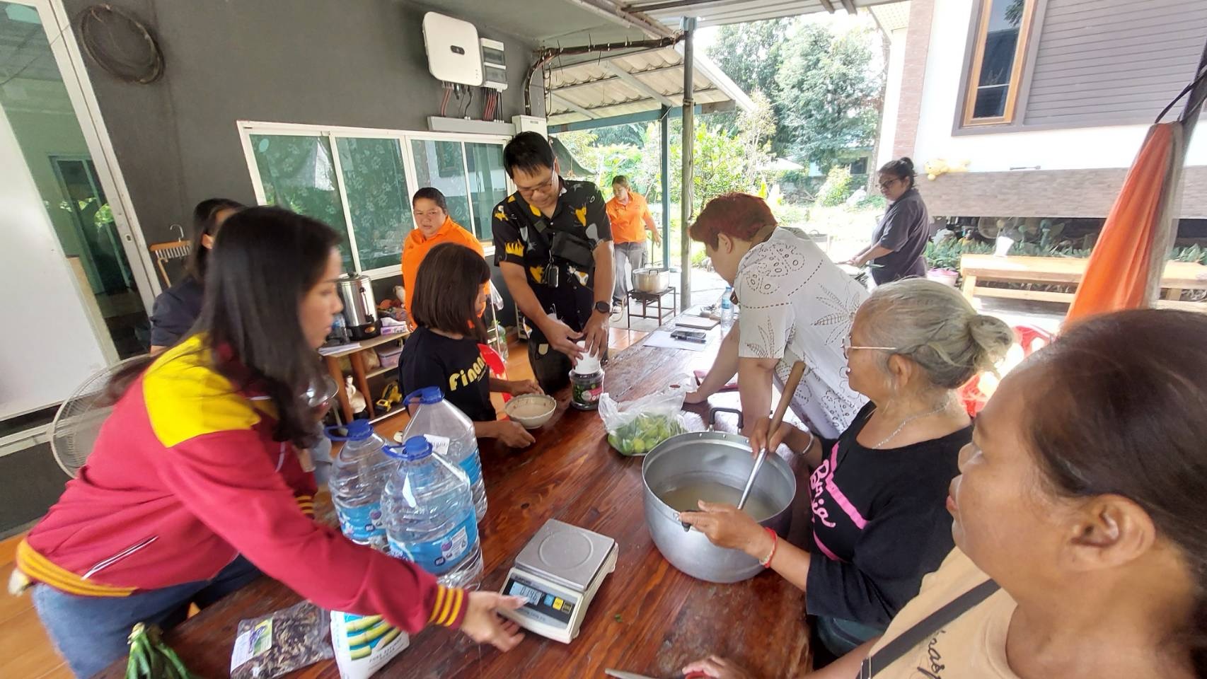 title - ส.ป.ก.พระนครศรีอยุธยา จัดฝึกอบรมตามโครงการส่งเสริมการดำเนินงานอันเนื่องมาจากพระราชดำริ กิจกรรรมพัฒนาและส่งเสริมศิลปหัตถกรรม ปีงบประมาณ พ.ศ. ๒๕๖๙ หลักสูตรการแปรรูปอาหาร