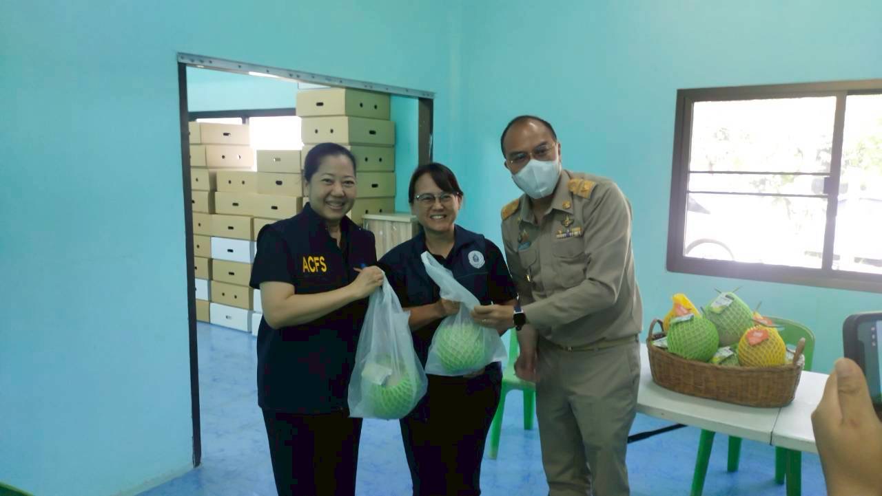 title - ปฏิรูปที่ดินจังหวัดพระนครศรีอยุธยา เข้าร่วมตืดตาม ผู้ตรวจราชการกระทรวงเกษตรและสหกรณ์ ลงพื้นที่ติดตามงานนโยบายกระทรวงเกษตรและสหกรณ์ ณ ที่ทำการวิสาหกิจชุมชนเมล่อนหมู่ใหญ่ร่วมใจพัฒนา ตำบลคู้สลอด อำเภอลาดบัวหลวง จังหวัดพระนครศรีอยุธยา