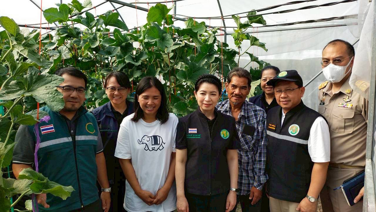 title - ปฏิรูปที่ดินจังหวัดพระนครศรีอยุธยา เข้าร่วมตืดตาม ผู้ตรวจราชการกระทรวงเกษตรและสหกรณ์ ลงพื้นที่ติดตามงานนโยบายกระทรวงเกษตรและสหกรณ์ ณ ที่ทำการวิสาหกิจชุมชนเมล่อนหมู่ใหญ่ร่วมใจพัฒนา ตำบลคู้สลอด อำเภอลาดบัวหลวง จังหวัดพระนครศรีอยุธยา