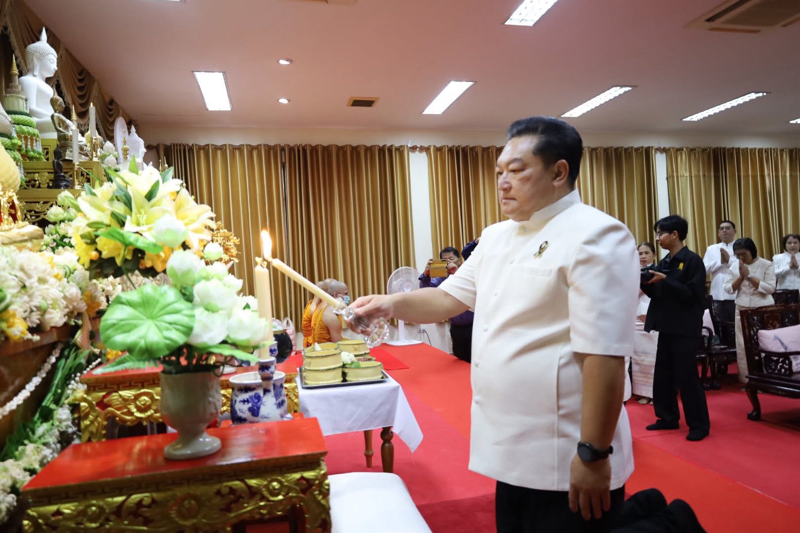 title - ส.ป.ก.พระนครศรีอยุธยา เข้าร่วมกิจกรรมส่งเสริมพระพุทธศาสนา เนื่องในเทศกาลวันมาฆบูชา ประจำปีงบประมาณ พ.ศ. ณ ศาลาอนุสรณ์ ๑๑๑ ปี วัดกษัตราธิราชวรวิหาร ตำบลบ้านป้อม อำเภอพระนครศรีอยุธยา จังหวัดพระนครศรีอยุธยา
