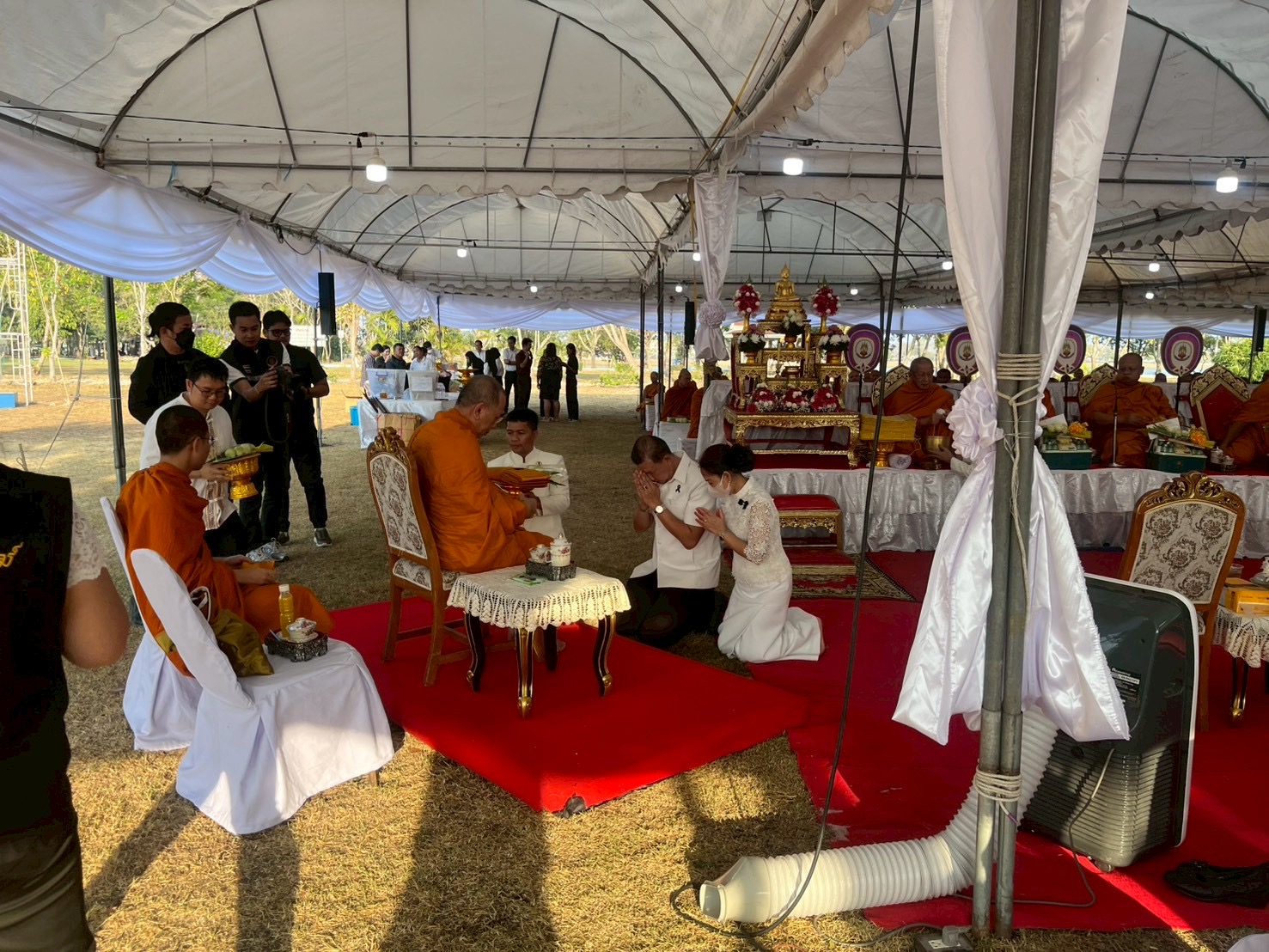 ส.ป.ก.พระนครศรีอยุธยา ร่วมพิธี เจริญพระพุทธมนต์ วันยุทธหัตถี และเทิดพระเกียรติสมเด็จพระนเรศวรมหาราช ประจำปี ๒๕๖๙