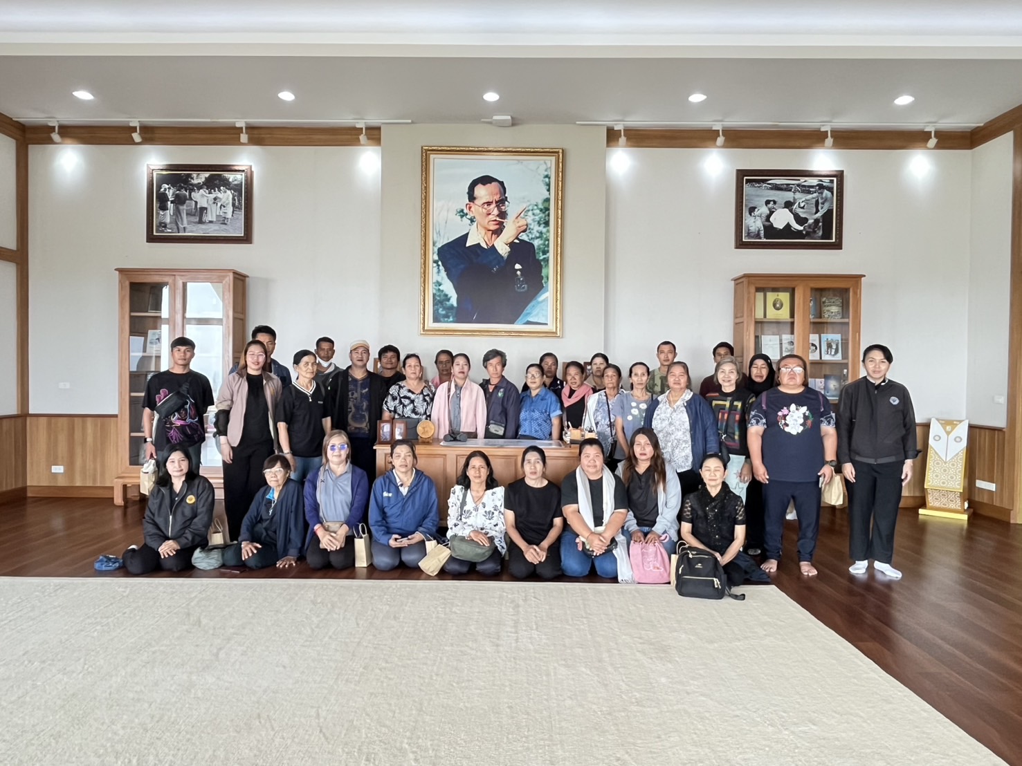 title - ส.ป.ก.พระนครศรีอยุธยา นำเกษตรกร โครงการพัฒนาเกษตรกรปราดเปรื่อง (Smart Farmer) กิจกรรมพัฒนาเกษตรกรปราดเปรื่องในเขตปฏิรูปที่ดิน (Smart Farmer) ปีงบประมาณ พ.ศ. ๒๕๖๙ หลักสูตร การศึกษาดูงานเพื่อเพิ่มศักยภาพการผลิต การจัดการสินค้าด้วยเทคโนโลยีหรือนวัตกรรมที่เหมาะสม