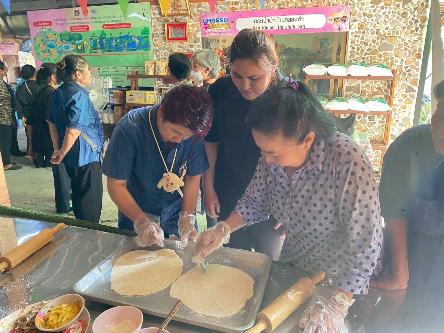 title - ส.ป.ก.พระนครศรีอยุธยา จัดฝึกอบรมตามโครงการพัฒนาธุรกิจชุมชน กิจกรรรมพัฒนาธุรกิจชุมชนในเขตปฏิรูปที่ดิน ปีงบประมาณ พ.ศ. ๒๕๖๙ หลักสูตรการเพิ่มมูลค่าสินค้าและการพัฒนาช่องทางด้านการตลาด 