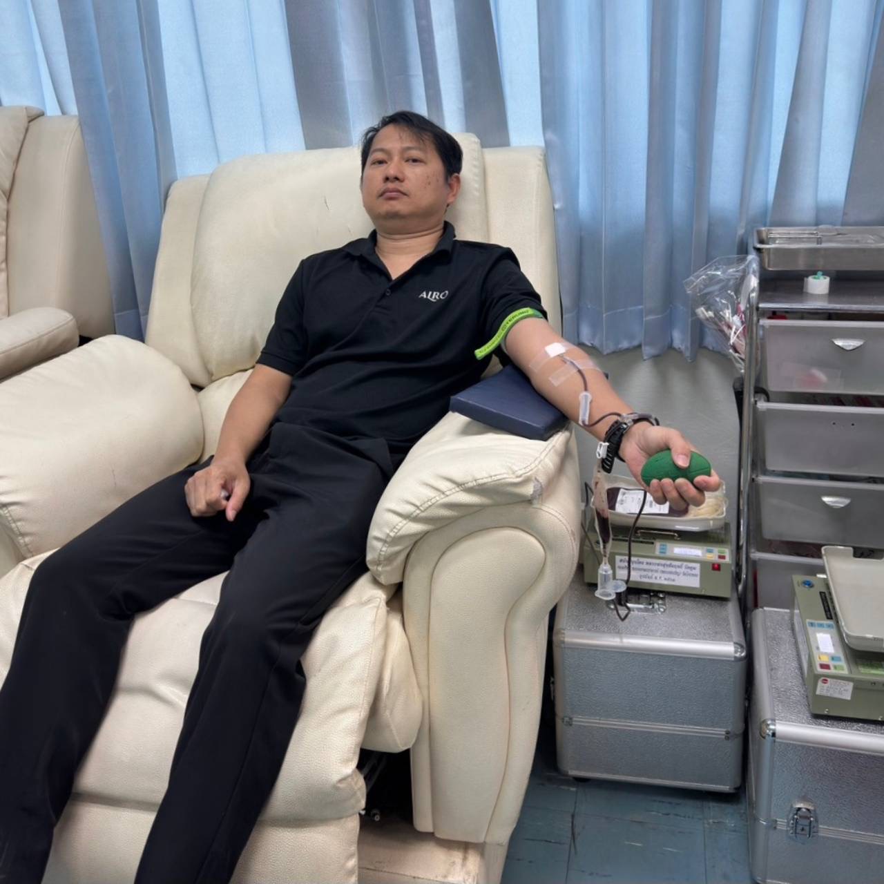 title - ส.ป.ก.พระนครศรีอยุธยา เข้าร่วมบริจาคโลหิตให้แก่โรงพยาบาลพระนครศรีอยุธยา เพื่อถวายเป็นพระราชกุศลแด่สมเด็จพระนางเจ้าสิริกิติ์ พระบรมราชินีนาถ พระบรมราชชนนีพันปีหลวง เนื่องในวาระครบ ๑๐๐ วัน (สตมวาร) แห่งการสวรรคต