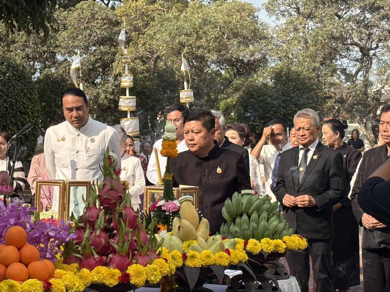 title - ปฏิรูปที่ดินจังหวัดพระนครศรีอยุธยา พิธีบำเพ็ญกุศล เนื่องในวันคล้ายวันสิ้นพระชนม์ของสมเด็จพระสุริโยทัย วีรกษัตรีแห่งกรุงศรีอยุธยา ปีที่ ๔๗๘
