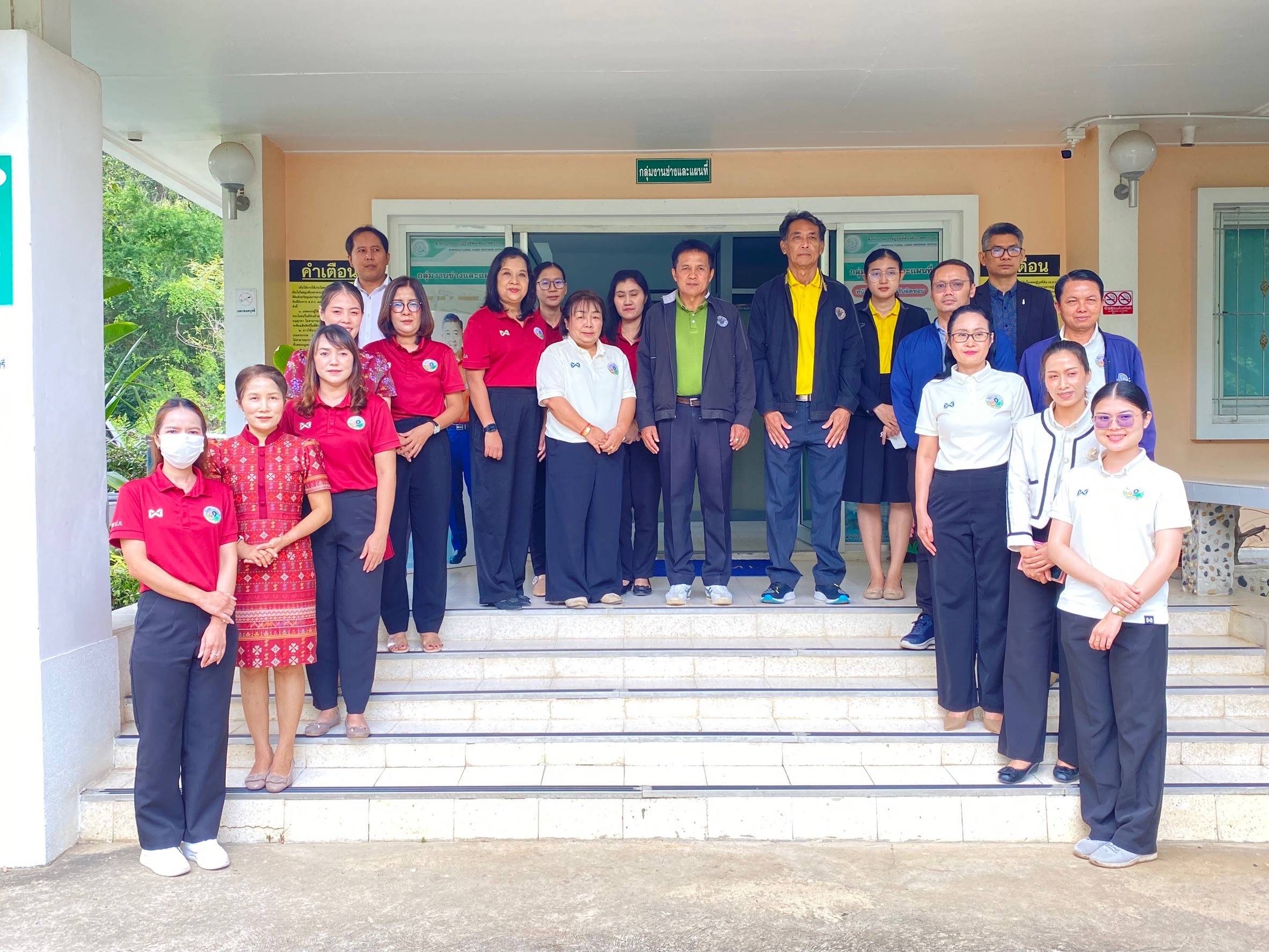 ผู้ตรวจราชการกรม ประชุมตรวจราชการ ประจำปีงบประมาณ 67 รอบ 2 เขต 14 จังหวัดอุบลราชธานี (ข่าวแชร์)