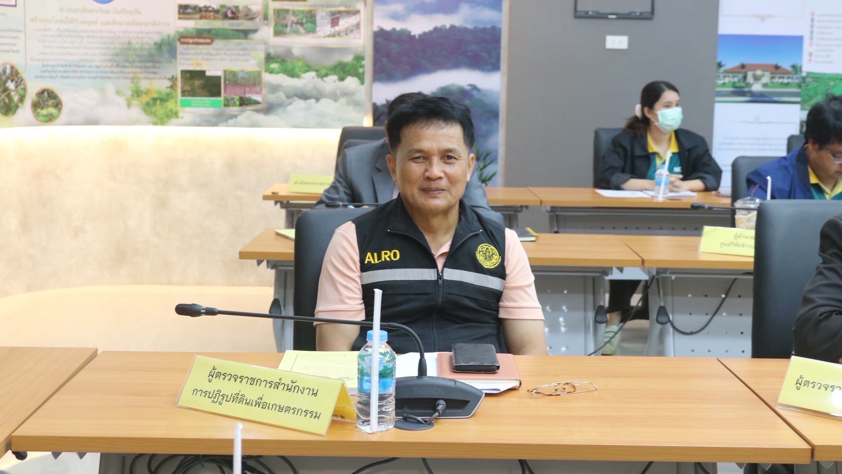 ผู้ตรวจราชการกรม ประชุมร่วมผู้ตรวจราชการกระทรวงเกษตรและสหกรณ์ เขตตรวจราชการที่ 9 รอบที่ 2 จ.ปราจีนบุรี (ข่าวแชร์)