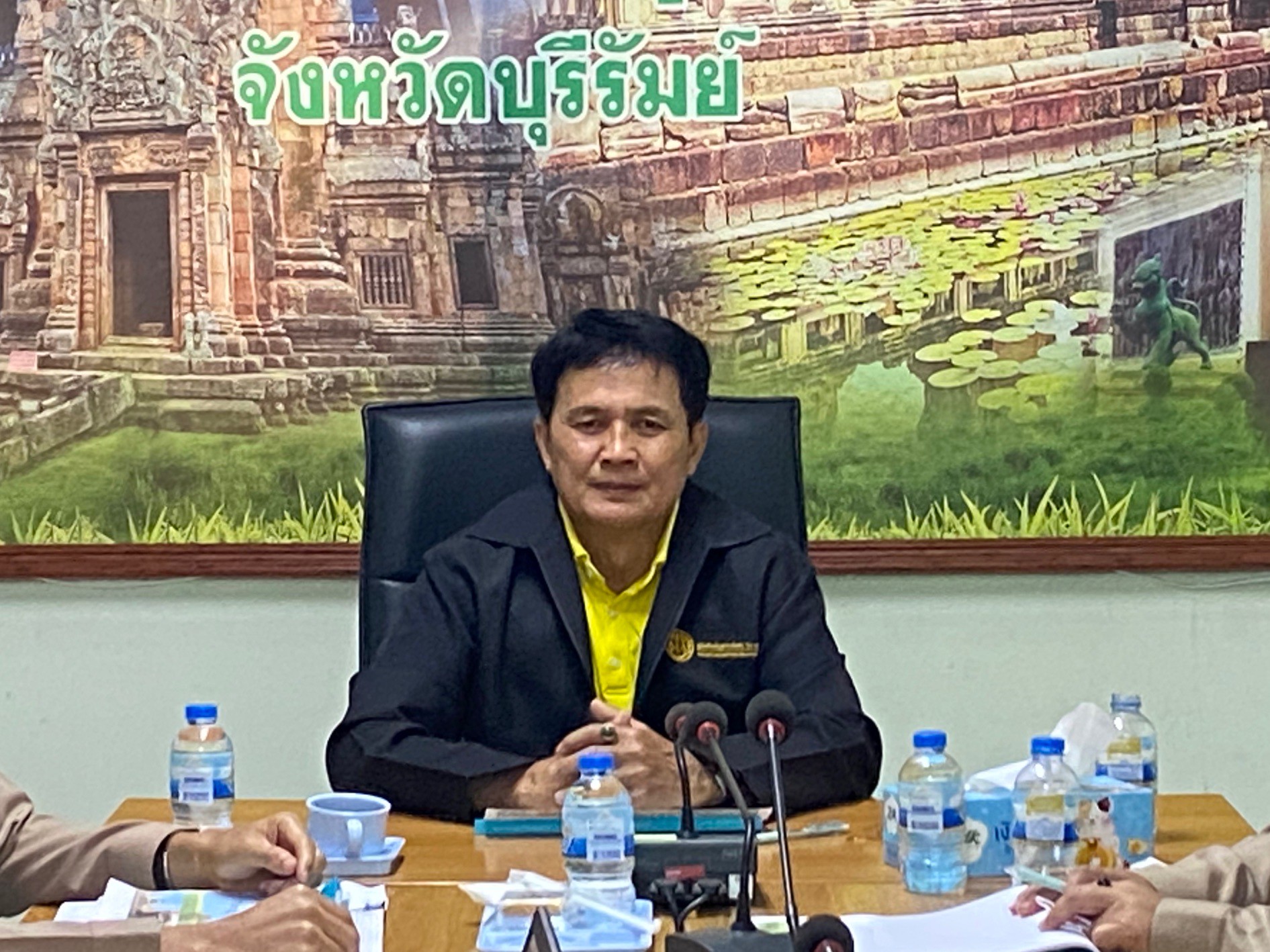 ผู้ตรวจราชการกรม ร่วมประชุมตรวจราชการ ของผู้ตรวจราชการกระทรวงเกษตรและสหกรณ์ เขตตรวจราชการที่ 13 รอบที่ 2 จังหวัดบุรีรัมย์ (ข่าวแชร์)