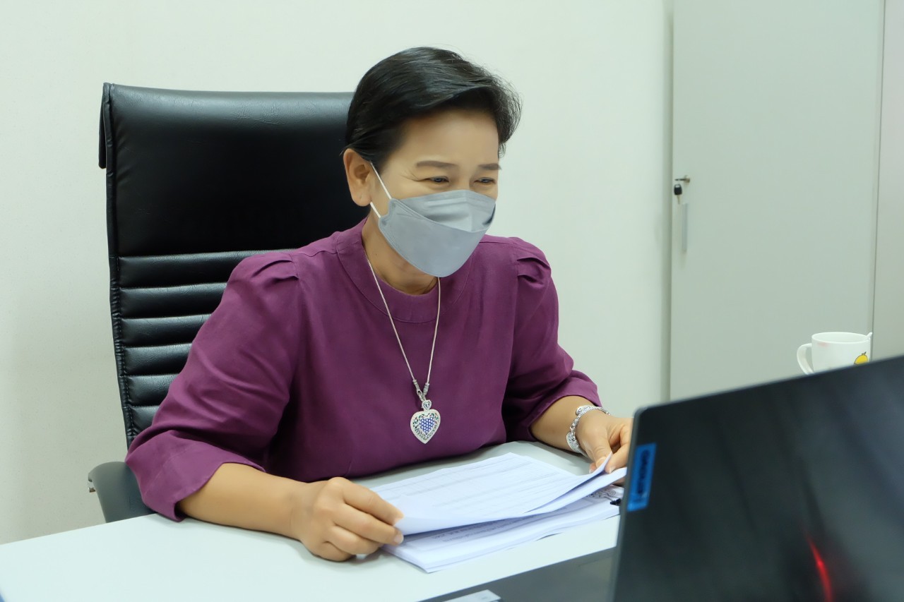 ผู้ตรวจราชการกรม ประชุมตรวจติดตามความก้าวหน้าผลการดำเนินงานตามแผนการตรวจราชการ ประจำปีงบประมาณ พ.ศ. 2565 ของ ส.ป.ก. รอบที่ 1 เขตตรวจราชการที่ 4 (ส.ป.ก.สุพรรณบุรี)