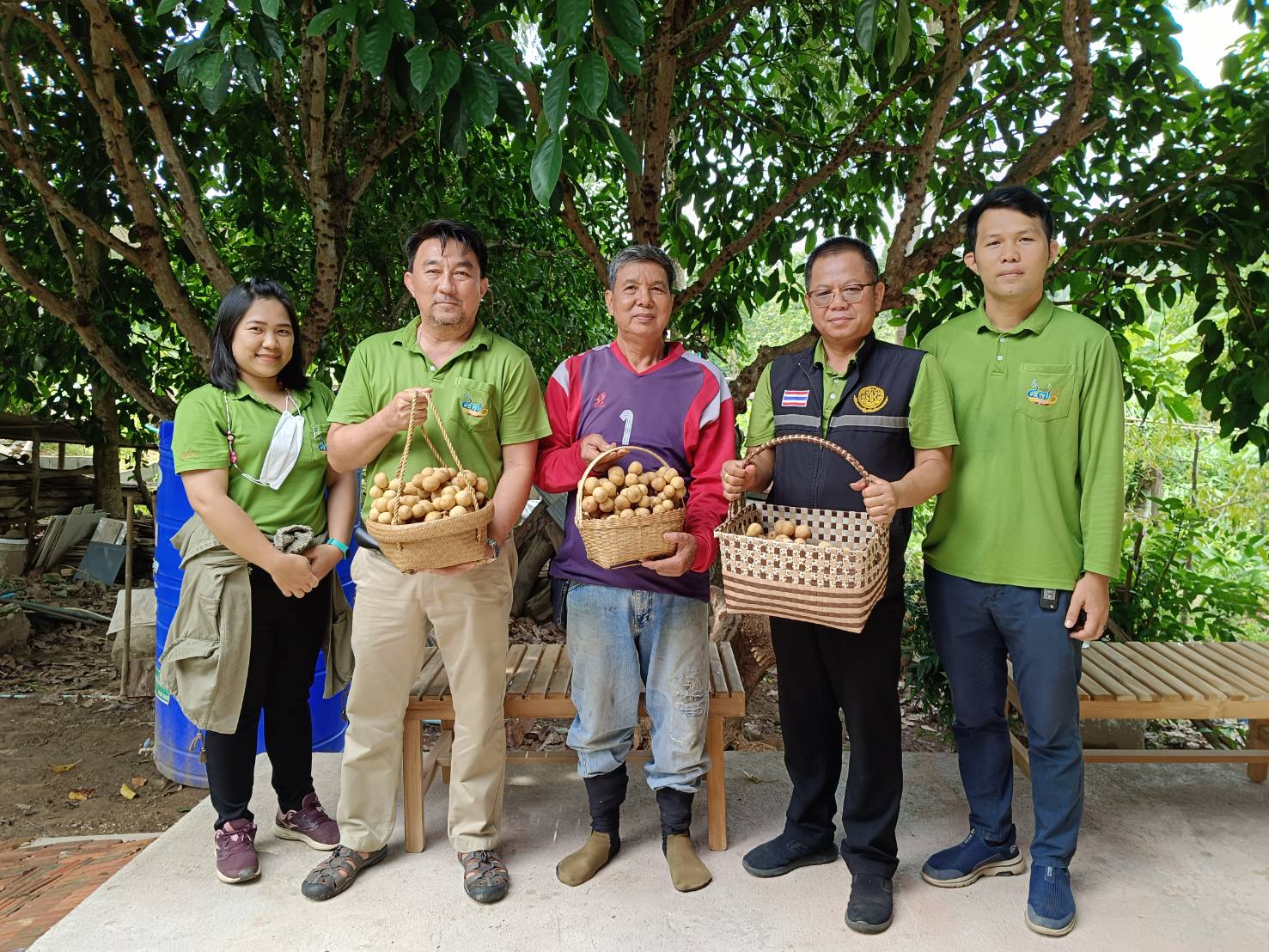 ผู้ตรวจราชการ ส.ป.ก. (เขตตรวจ 15,16,17) ลงพื้นที่ตรวจเยี่ยมแปลงเกษตรกรรมโครงการส่งเสริมระบบวนเกษตรในเขตปฏิรูปที่ดิน จังหวัดอุตรดิตถ์