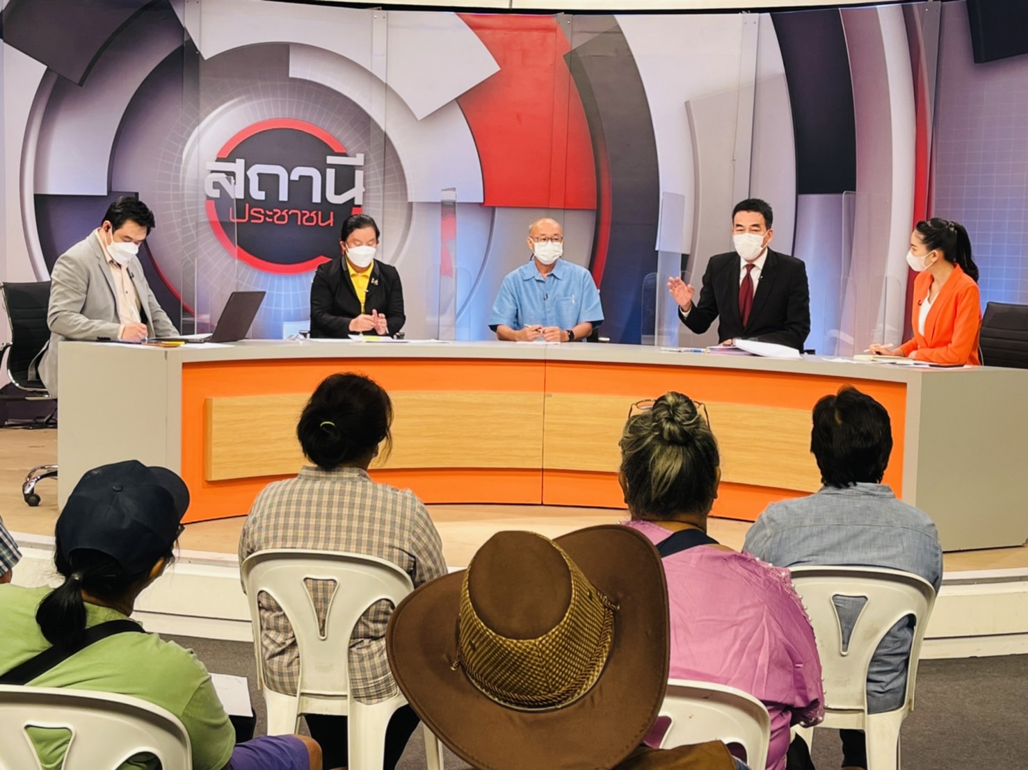ผู้ตรวจราชการกรม ร่วมสนทนาสดในรายการสถานีประชาชน ทางสถานีโทรทัศน์ไทยพีบีเอส (Thai PBS) (ข่าวแชร์)