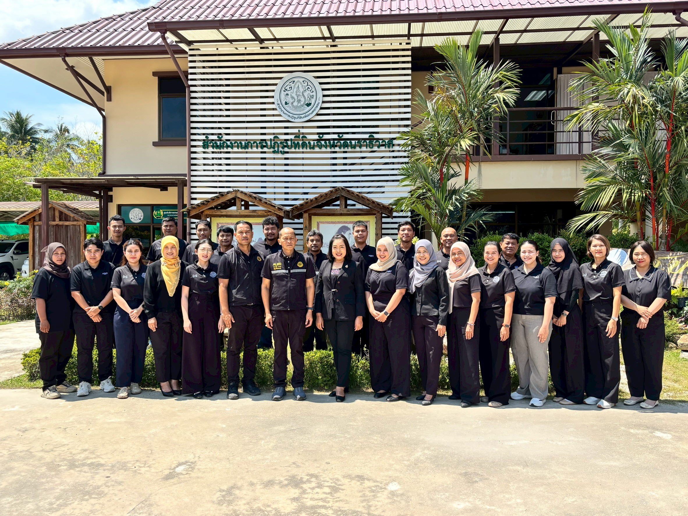 ผู้ตรวจราชการ ส.ป.ก. ประชุมติดตามผลการดำเนินงานตามแผนการตรวจราชการ ของ ส.ป.ก. ประจำปีงบประมาณ พ.ศ.2569 รอบที่ 1 จังหวัดนราธิวาส (ข่าวแชร์)