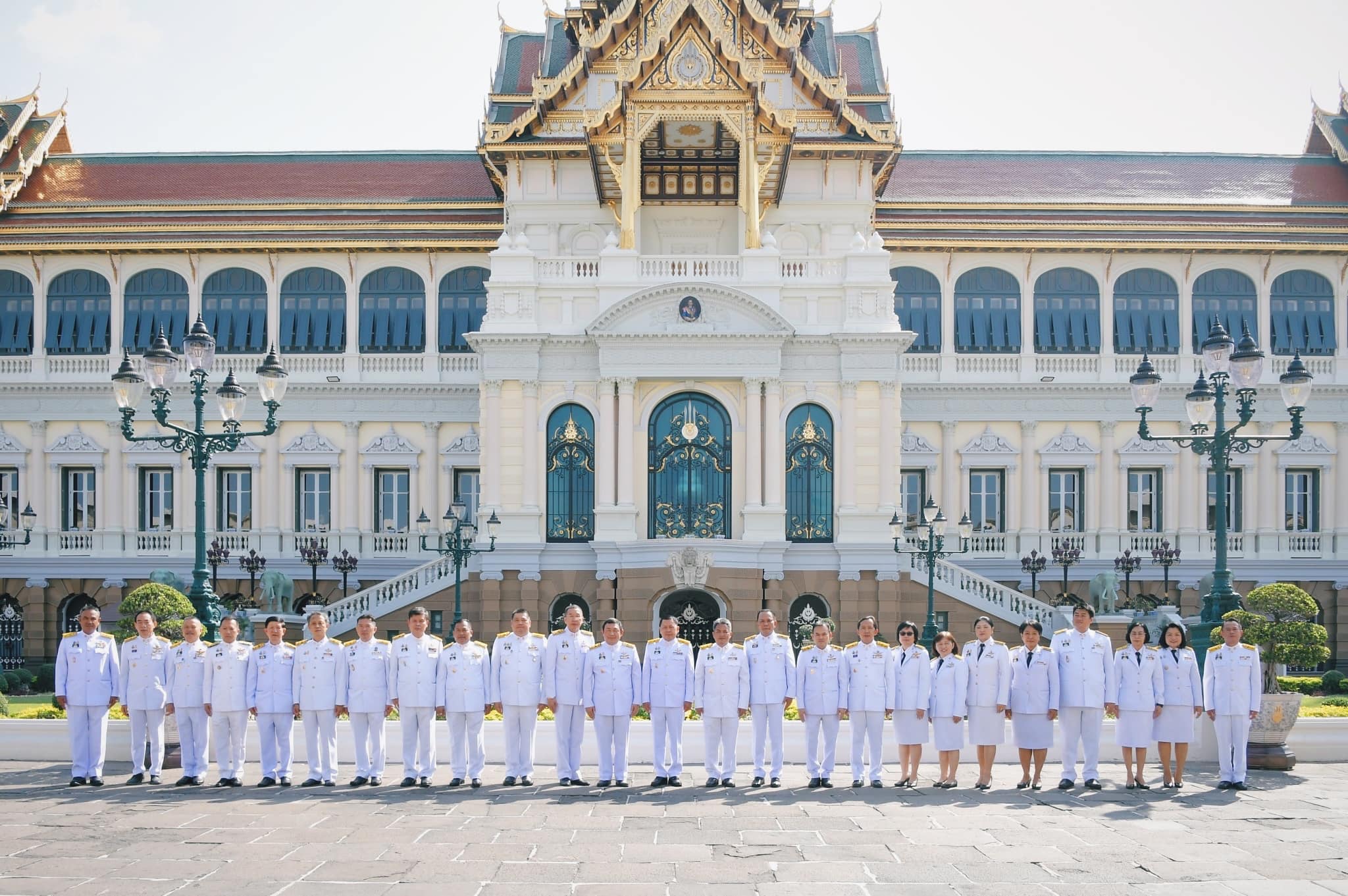 ส.ป.ก.ร่วมลงนามถวายพระพรสมเด็จพระเจ้าอยู่หัวมหาวชิราลงกรณ บดินทรเทพยวรางกูร เนื่องในวันขึ้นปีใหม่ 2566