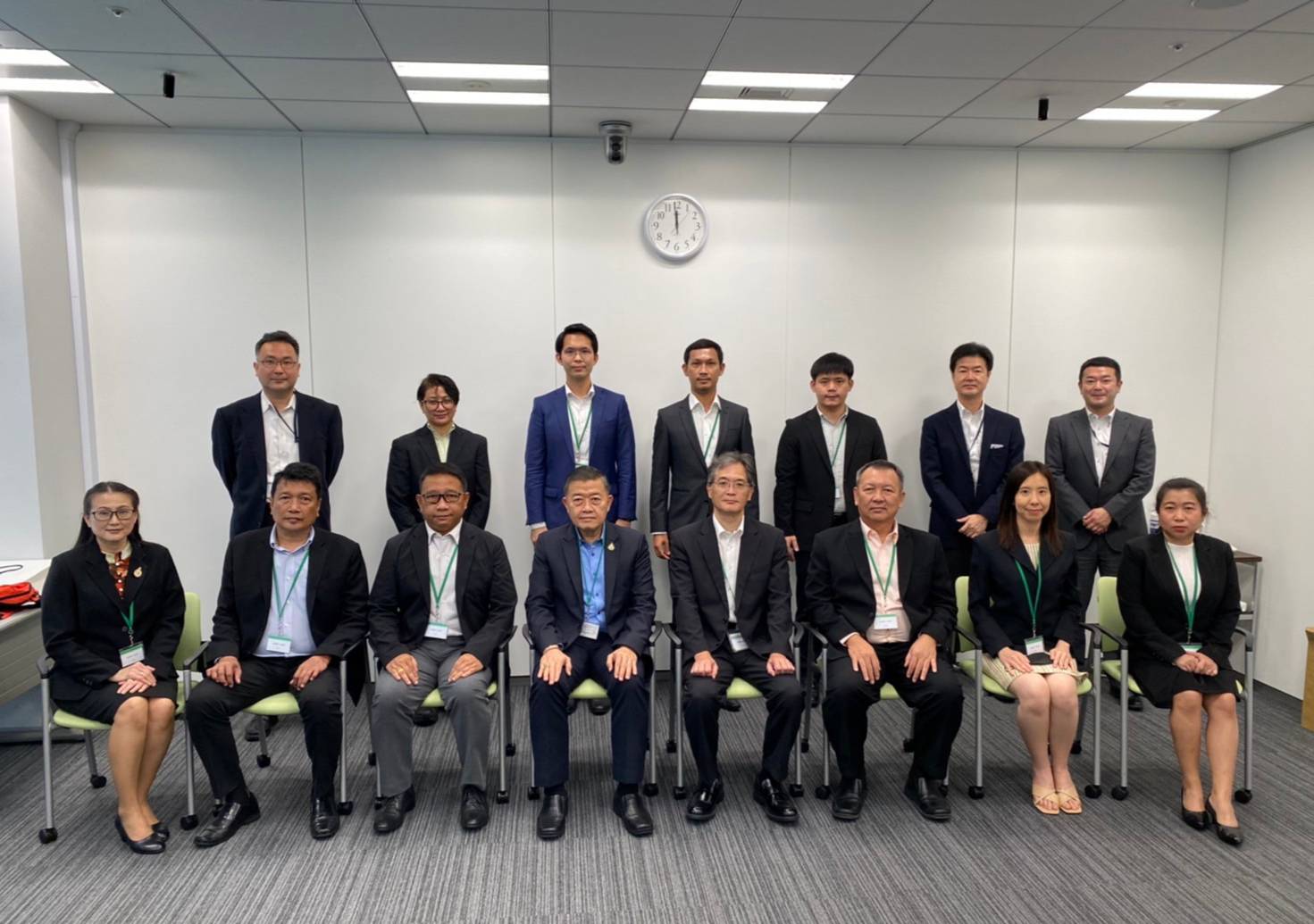 ส.ป.ก. ประชุมเจรจาความร่วมมือด้านสินเชื่อเงินกองทุนการปฏิรูปที่ดินเพื่อเกษตรกรรม ร่วมกับผู้แทน Japan Financial Corporation (JFC) และสำนักงานที่ปรึกษาการเกษตรต่างประเทศ ประจำกรุงโตเกียว รวมทั้งเยี่ยมชมกิจกรรมการจัดที่ดินเพื่อเกษตรกรรม และตลาดสินค้าเกษตร จังหวัดชิบะ (ข่าวแชร์)