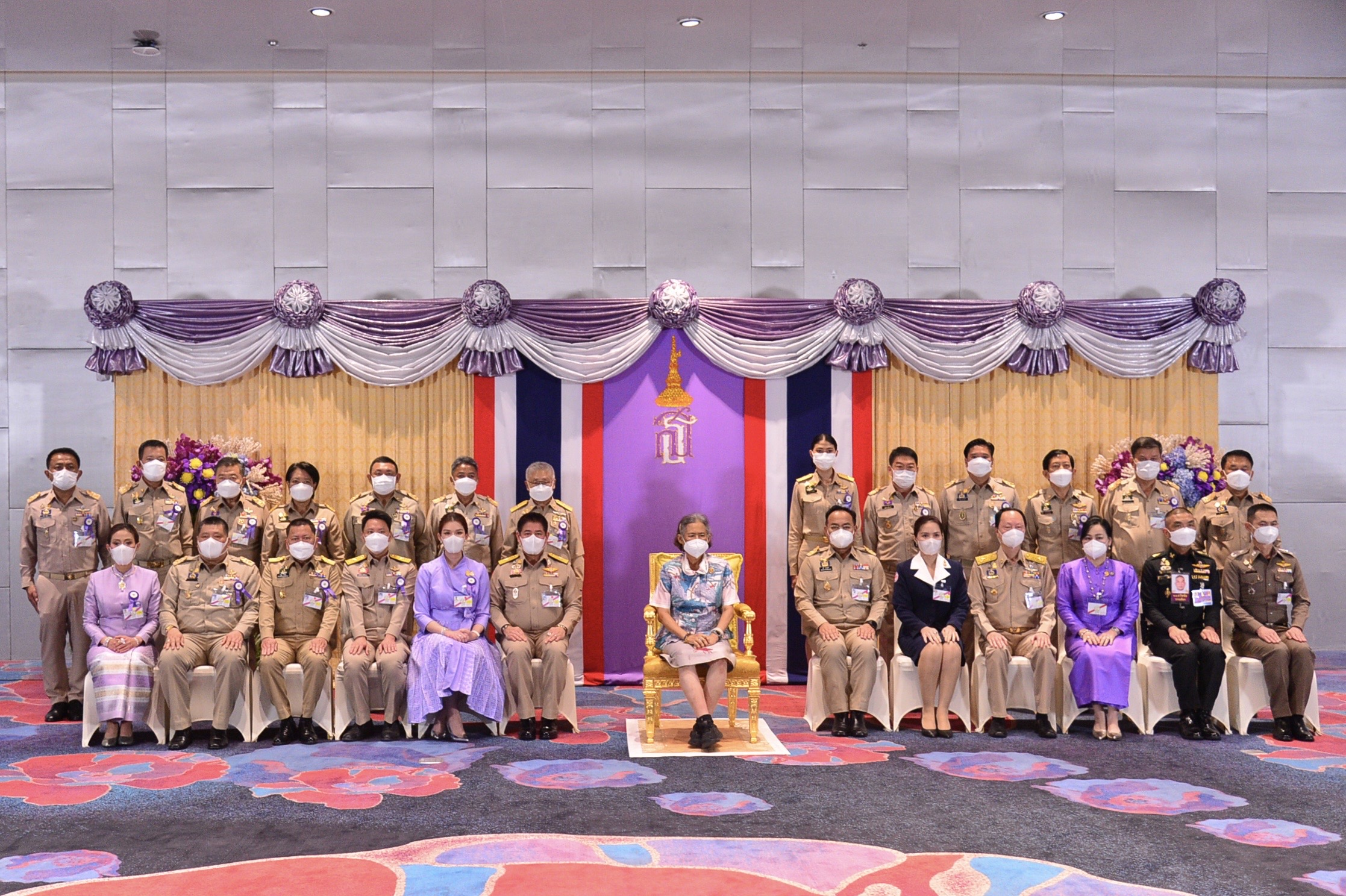ผู้บริหาร ส.ป.ก. ร่วมเฝ้ารับเสด็จฯสมเด็จพระกนิษฐาธิราชเจ้า กรมสมเด็จพระเทพรัตนราชสุดา ฯ สยามบรมราชกุมารี ทรงเปิดงานวันข้าวและชาวนาแห่งชาติ ประจำปี 2567