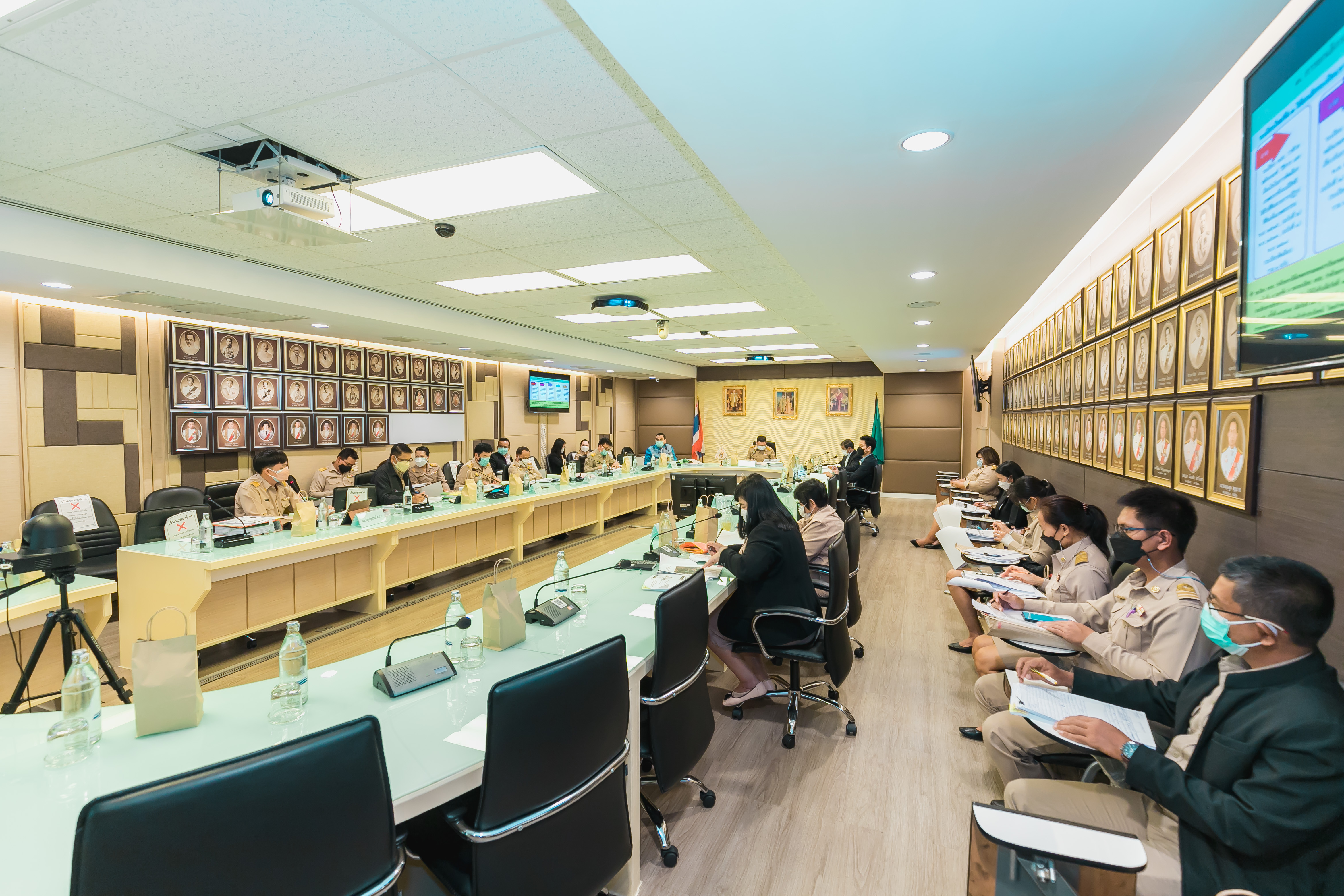 ส.ป.ก. ประชุมคณะอนุกรรมการพิจารณาอุทธรณ์คำสั่งทางปกครองในการปฏิรูปที่ดิน ครั้งที่ 1/2565 (ข่าวแชร์)