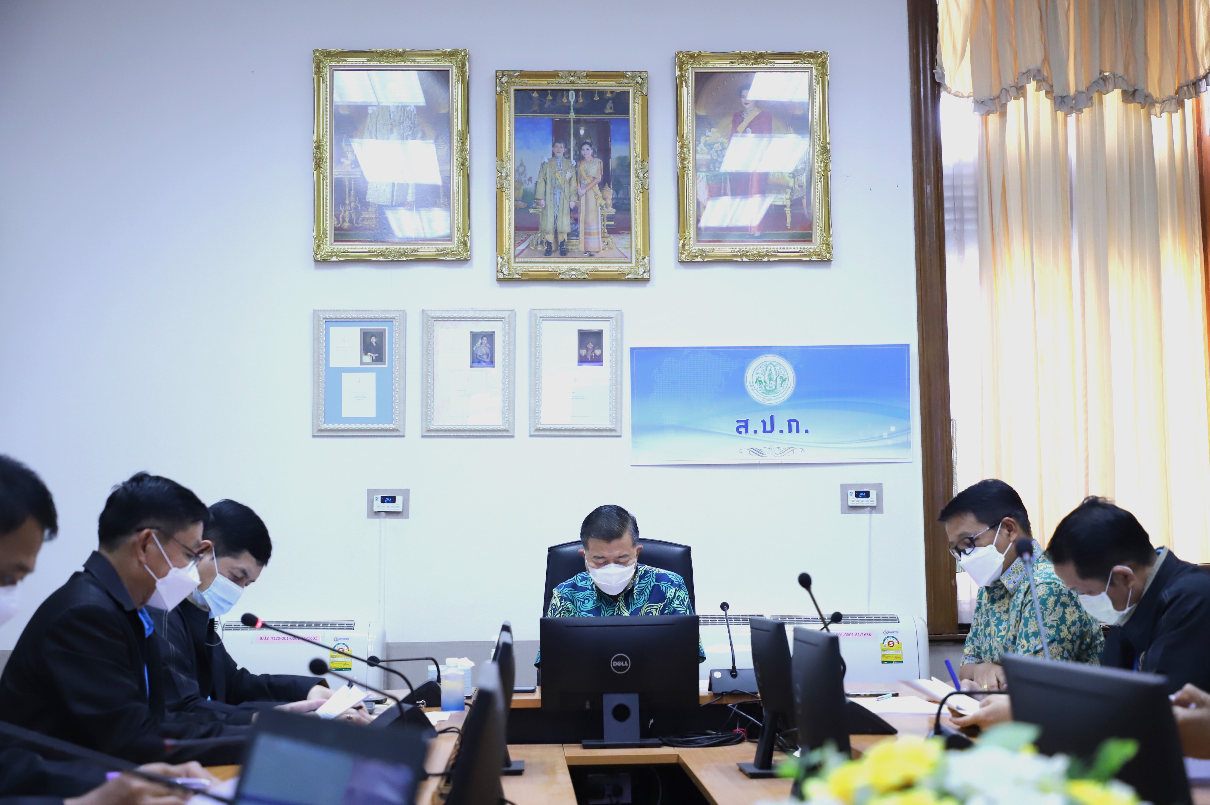 เลขาธิการ ส.ป.ก.ประชุมและมีข้อสั่งการแก้ไขปัญหาการจัดที่ดินให้กับสมาชิกเกษตรกรสภาประชาชน 4 ภาค ในพื้นที่จังหวัดลพบุรี
