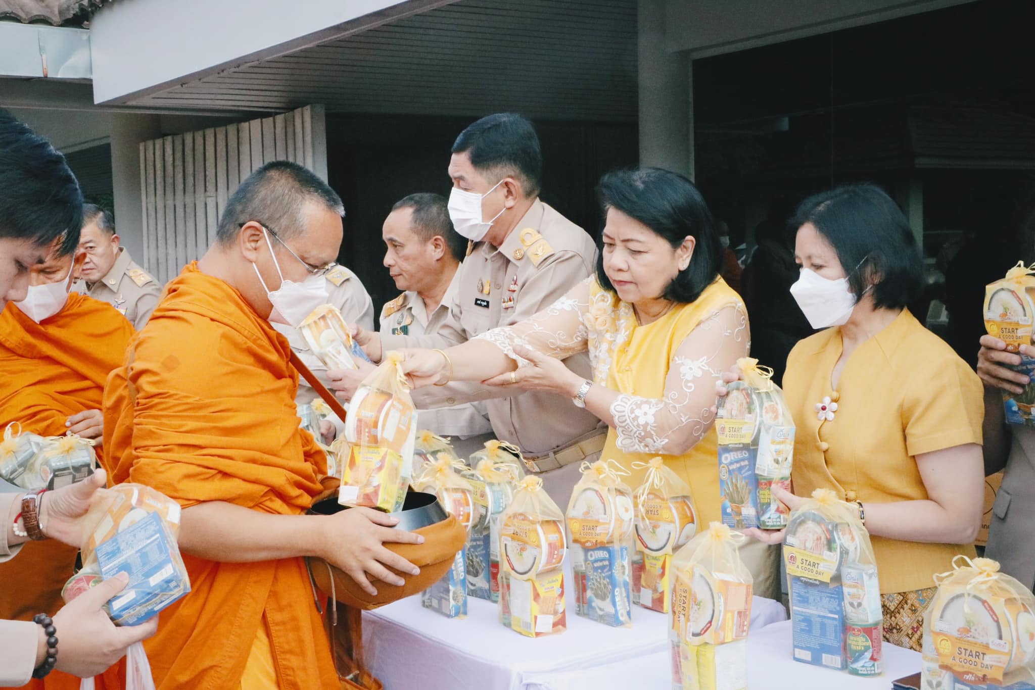 ส.ป.ก. จัดกิจกรรมทำบุญใส่บาตร ผู้เกษียณอายุราชการ ประจำปี 2566