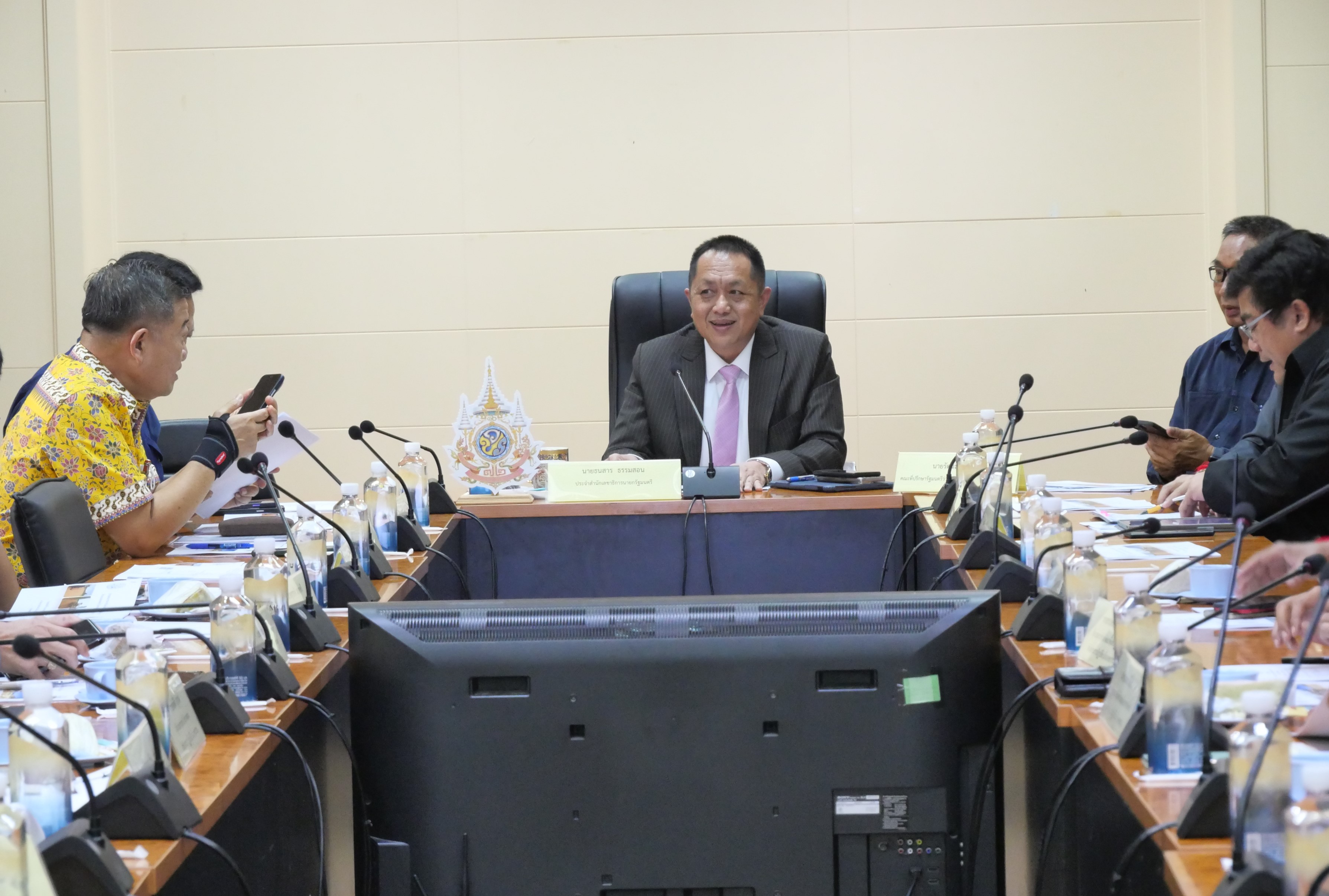ส.ป.ก. ร่วมประชุมคณะกรรมการขับเคลื่อนพัฒนาโครงสร้างพื้นฐานด้านถนนและแหล่งน้ำในเขตปฏิรูปที่ดิน ครั้งที่ 2/2567 (ข่าวแชร์)