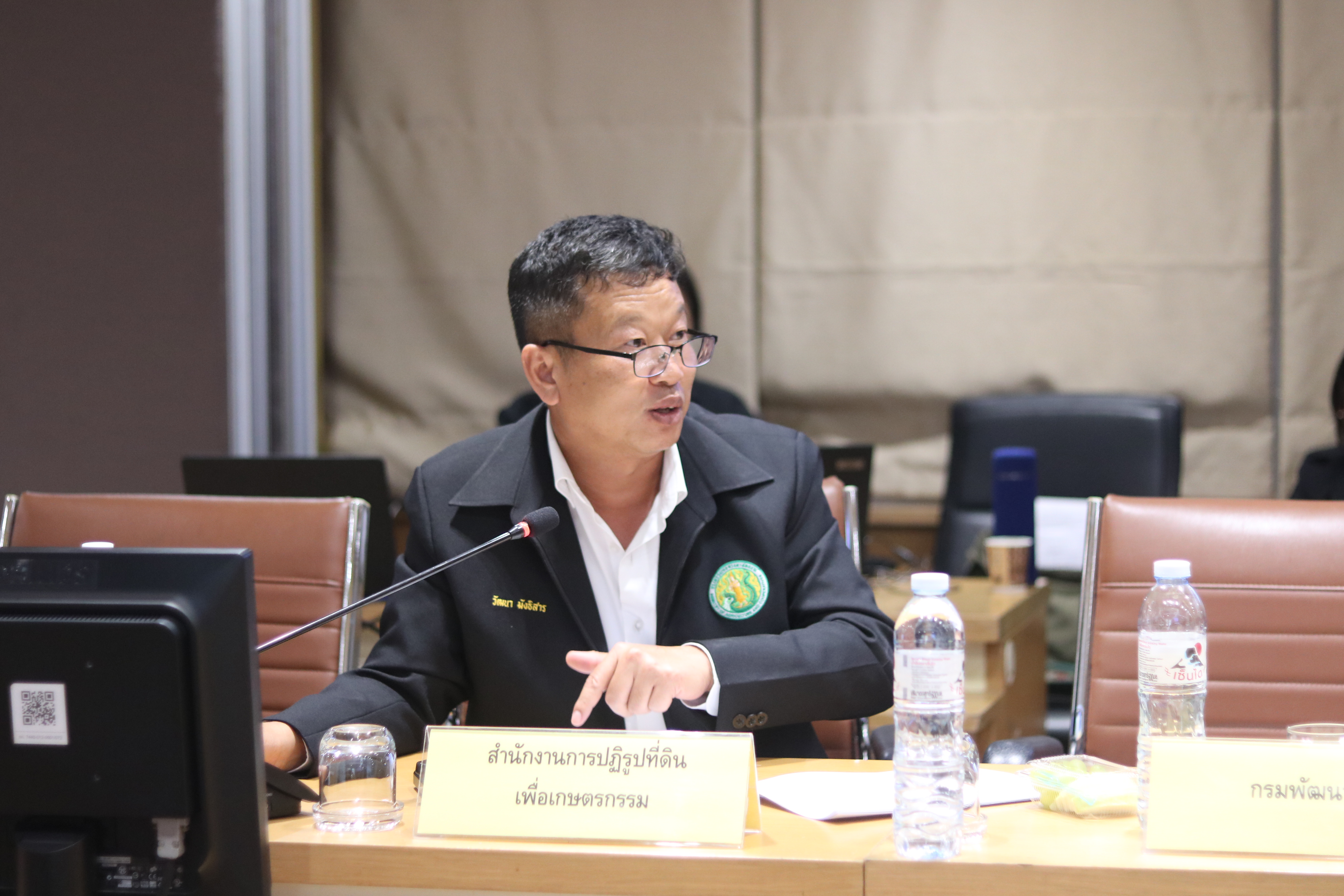 รองเลขาธิการ ส.ป.ก. เข้าร่วมประชุมการเตรียมความพร้อมการตรวจราชการ และการประชุมคณะรัฐมนตรีอย่างเป็นทางการนอกสถานที่ พื้นที่กลุ่มจังหวัดภาคตะวันออกเฉียงเหนือตอนบน 2 (ข่าวแชร์)