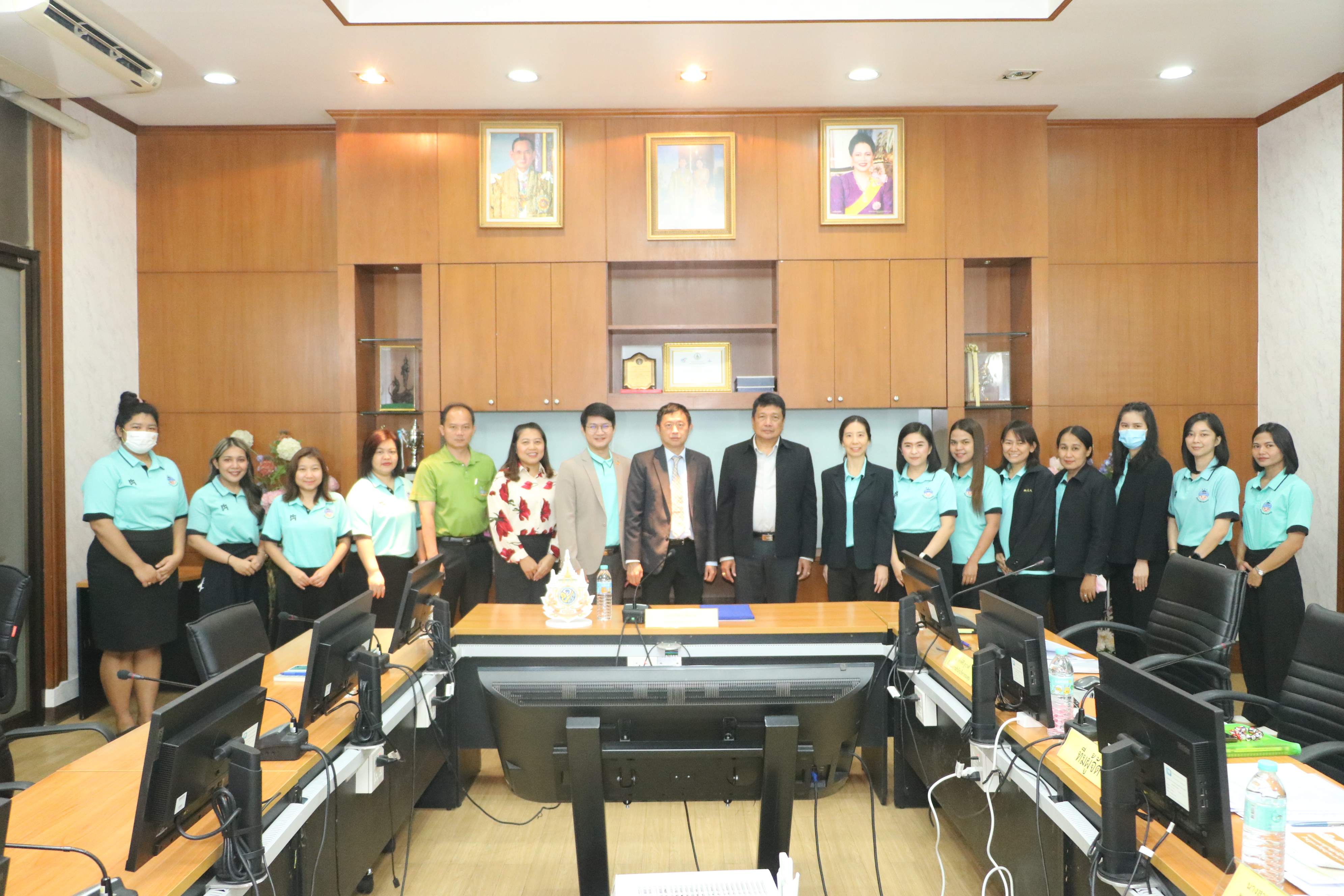 ส.ป.ก.จัดโครงการพัฒนาบุคลากรเพื่อเพิ่มประสิทธิภาพการดำเนินงานกองทุนการปฏิรูปที่ดินเพื่อเกษตรกรรม หลักสูตร เทคนิคการบริหารจัดการหนี้กองทุนการปฏิรูปที่ดินเพื่อเกษตรกรรมอย่างมีประสิทธิภาพ (ข่าวแชร์)