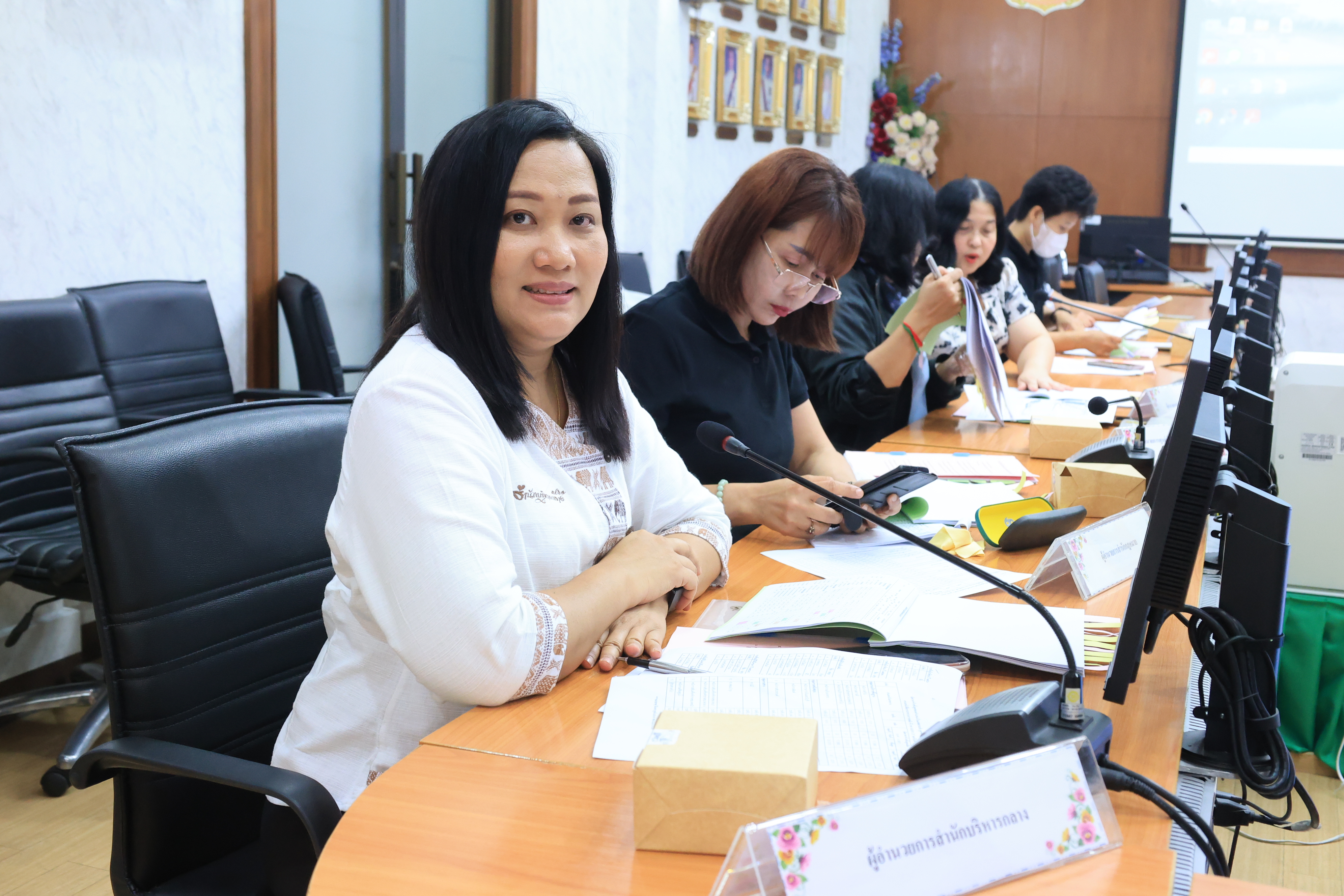 ส.ป.ก.ประชุมคณะกรรมการกลั่นกรองผลการประเมินประสิทธิภาพและประสิทธิผลการปฏิบัติงานของลูกจ้างประจำ ในสังกัดสำนักงานการปฏิรูปที่ดินเพื่อเกษตรกรรม ครั้งที่ 1/2569 