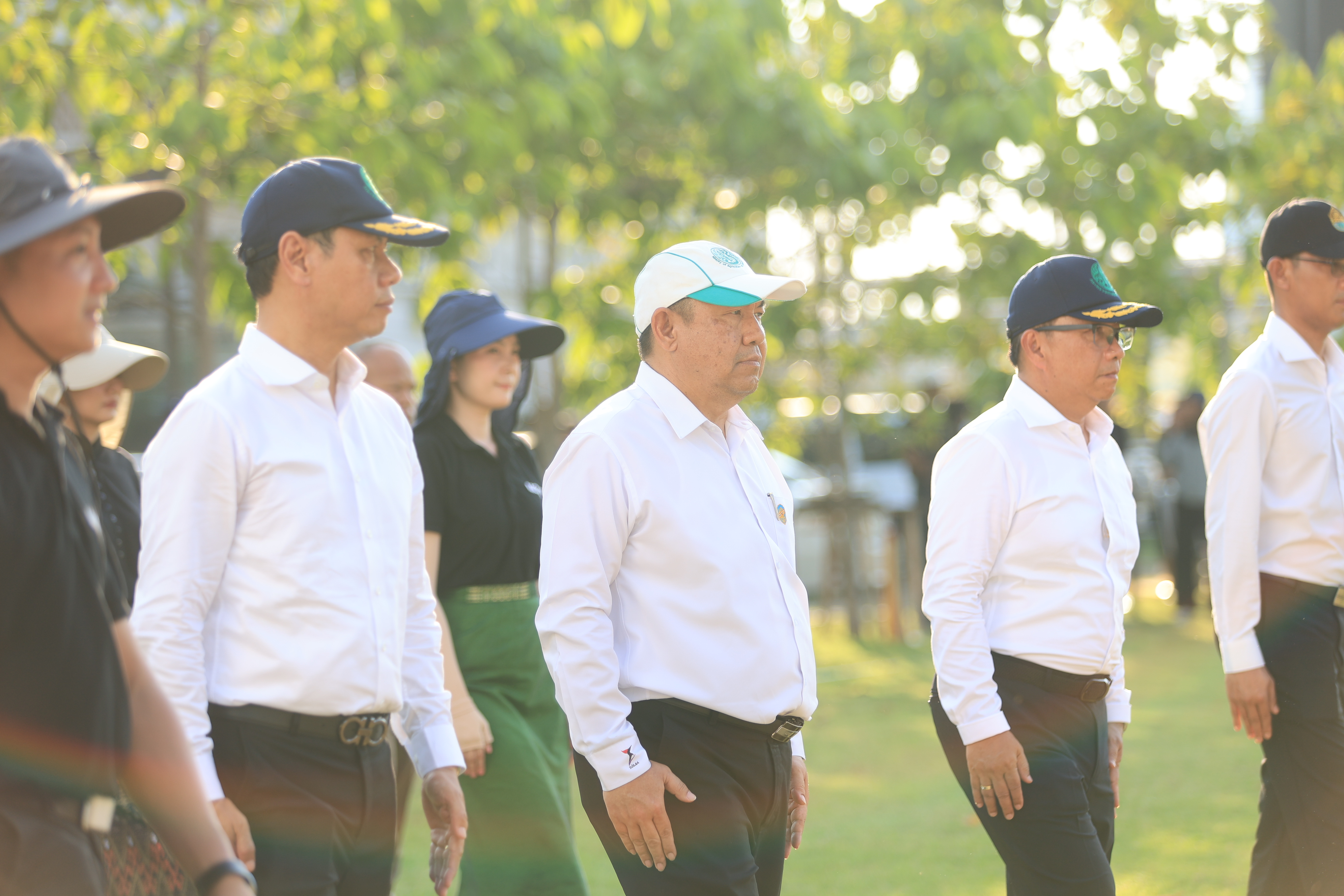 ส.ป.ก. ร่วมฝึกซ้อมริ้วขบวนอิสริยยศ ในพระราชพิธีพืชมงคลจรดพระนังคัลแรกนาขวัญ ประจำปี 2569 (ซ้อมกรณีพิเศษ ครั้งที่ 1) (ข่าวแชร์)