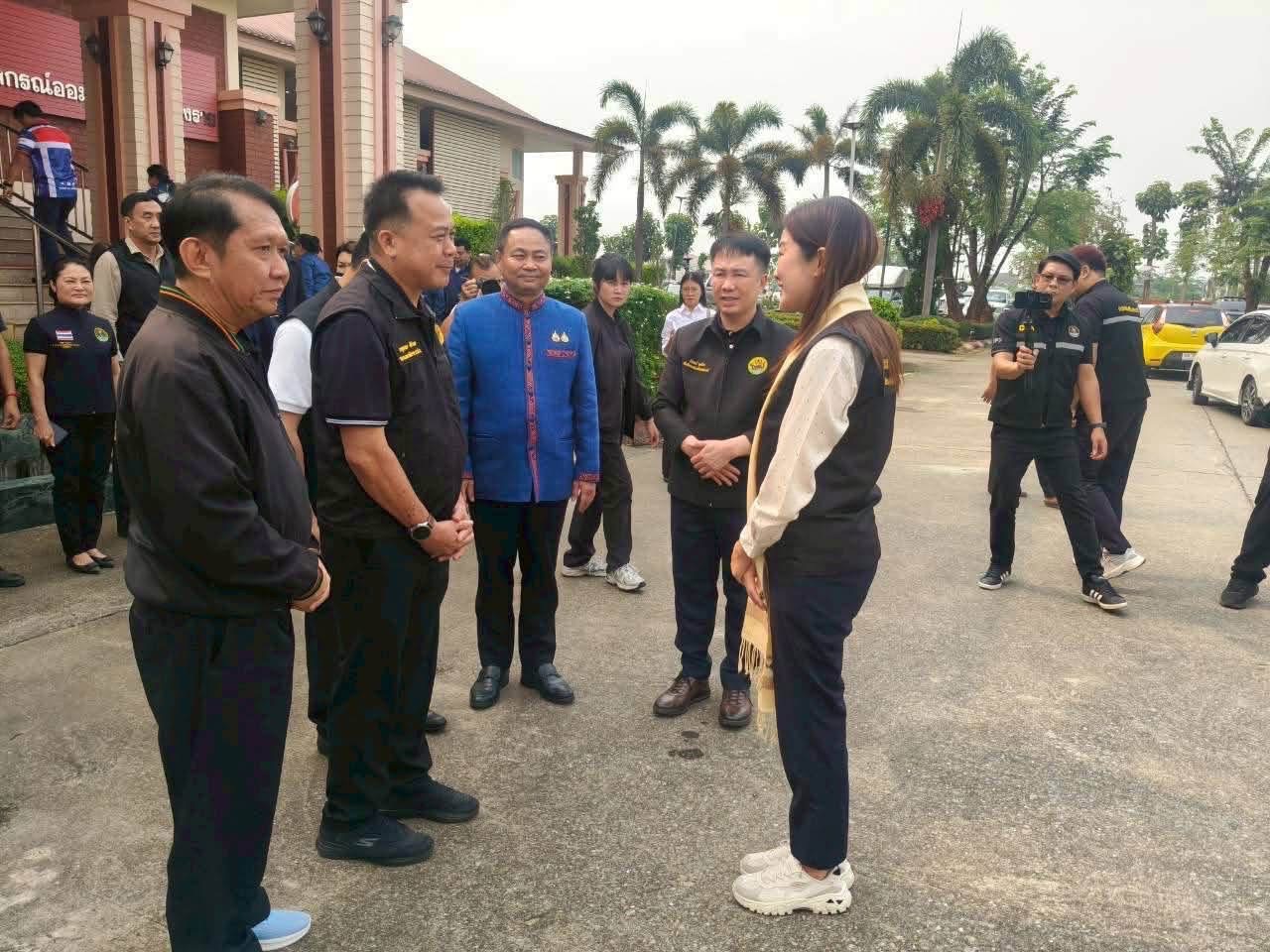 ส.ป.ก.ร่วมติดตามรัฐมนตรีช่วยว่าการกระทรวงเกษตรและสหกรณ์ (นางสาวปิยะรัฐชย์ ติยะไพรัช) ลงพื้นที่การตรวจราชการในจังหวัดเชียงราย