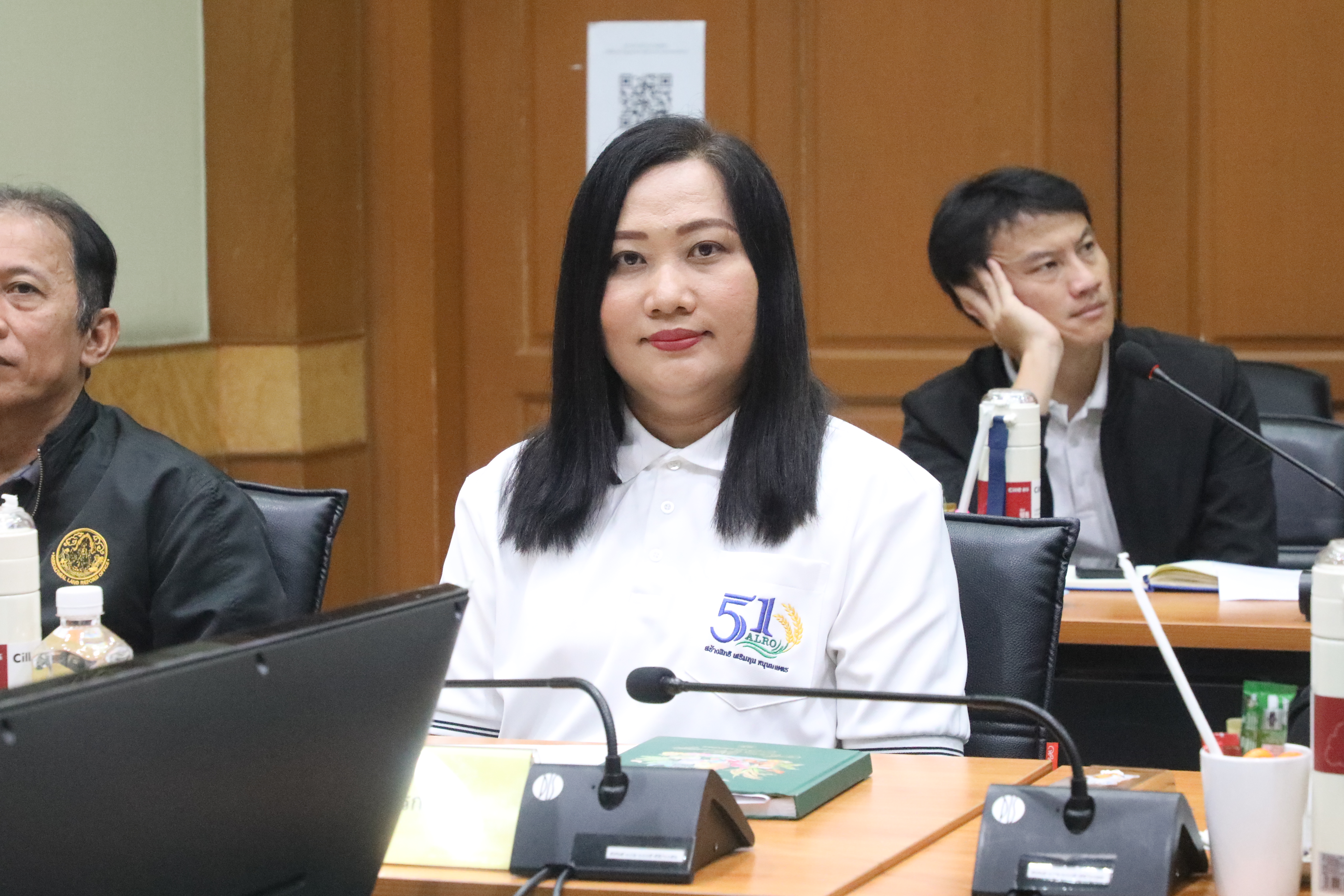 รองปลัด กษ. ประชุมสัญจร 5 หน่วยงานภายใต้การกำกับดูแล ณ ส.ป.ก. 